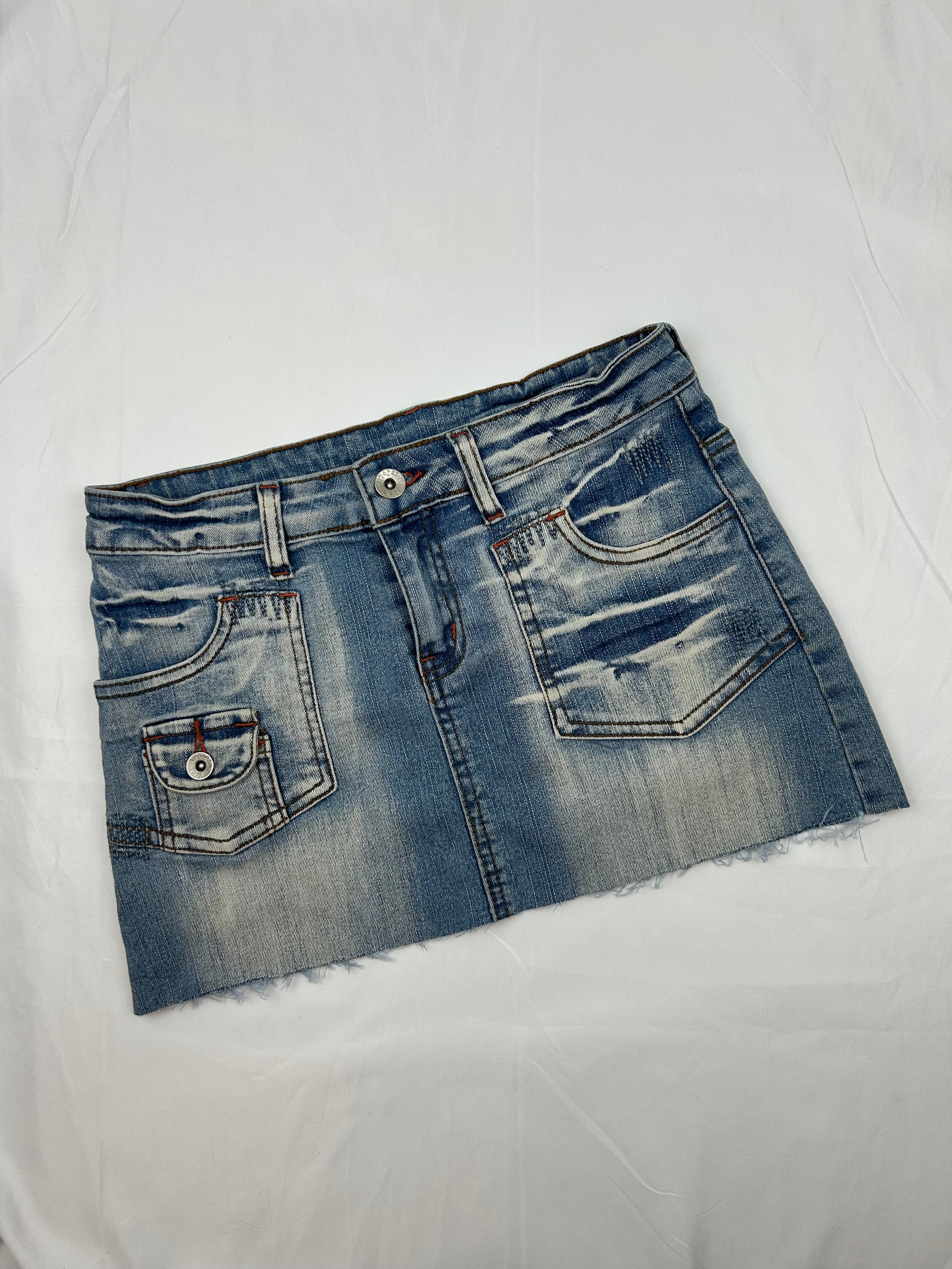 Blue denim 100% cotton low rise mini skirt (XS)