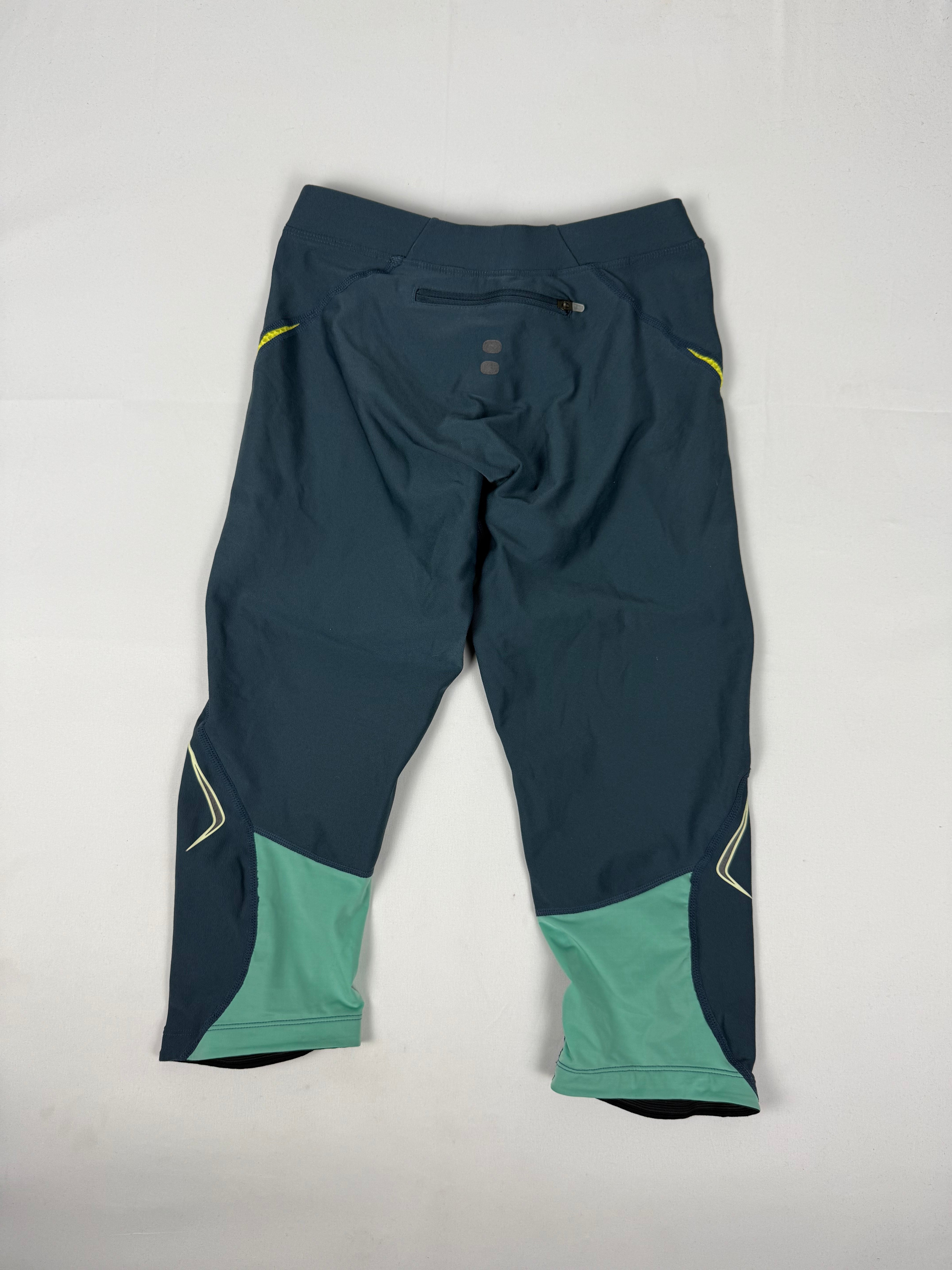 Blue activewear low waist capri leggings pants (S/M)