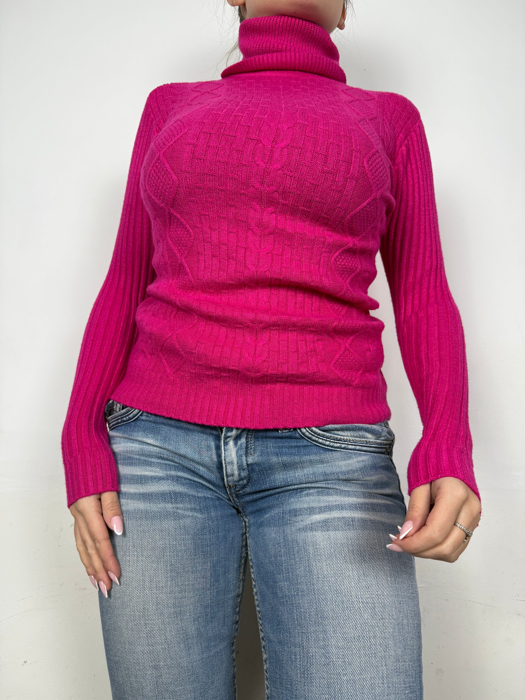 Pink turtleneck jumper (S/M)