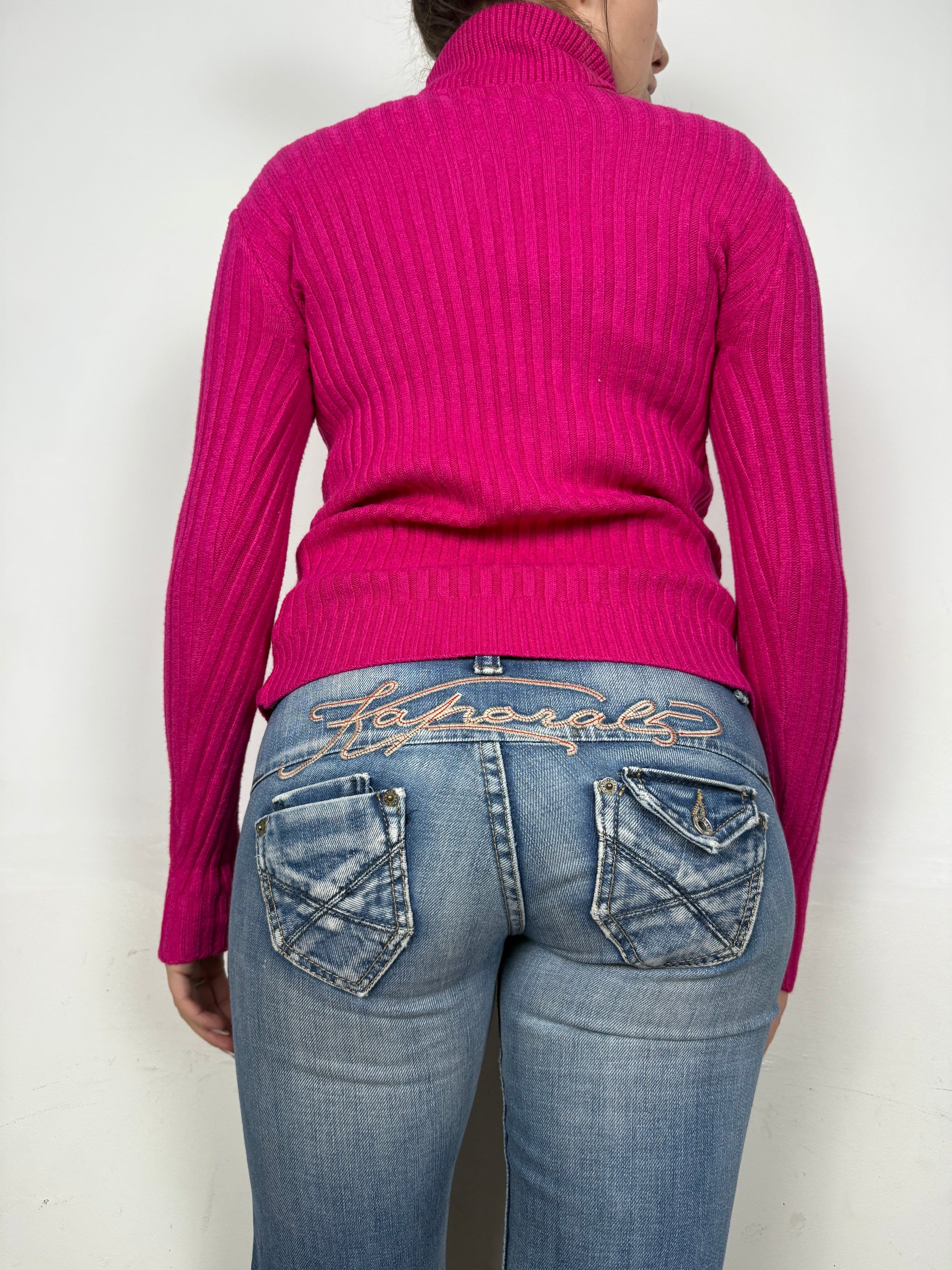 Pink turtleneck jumper (S/M)