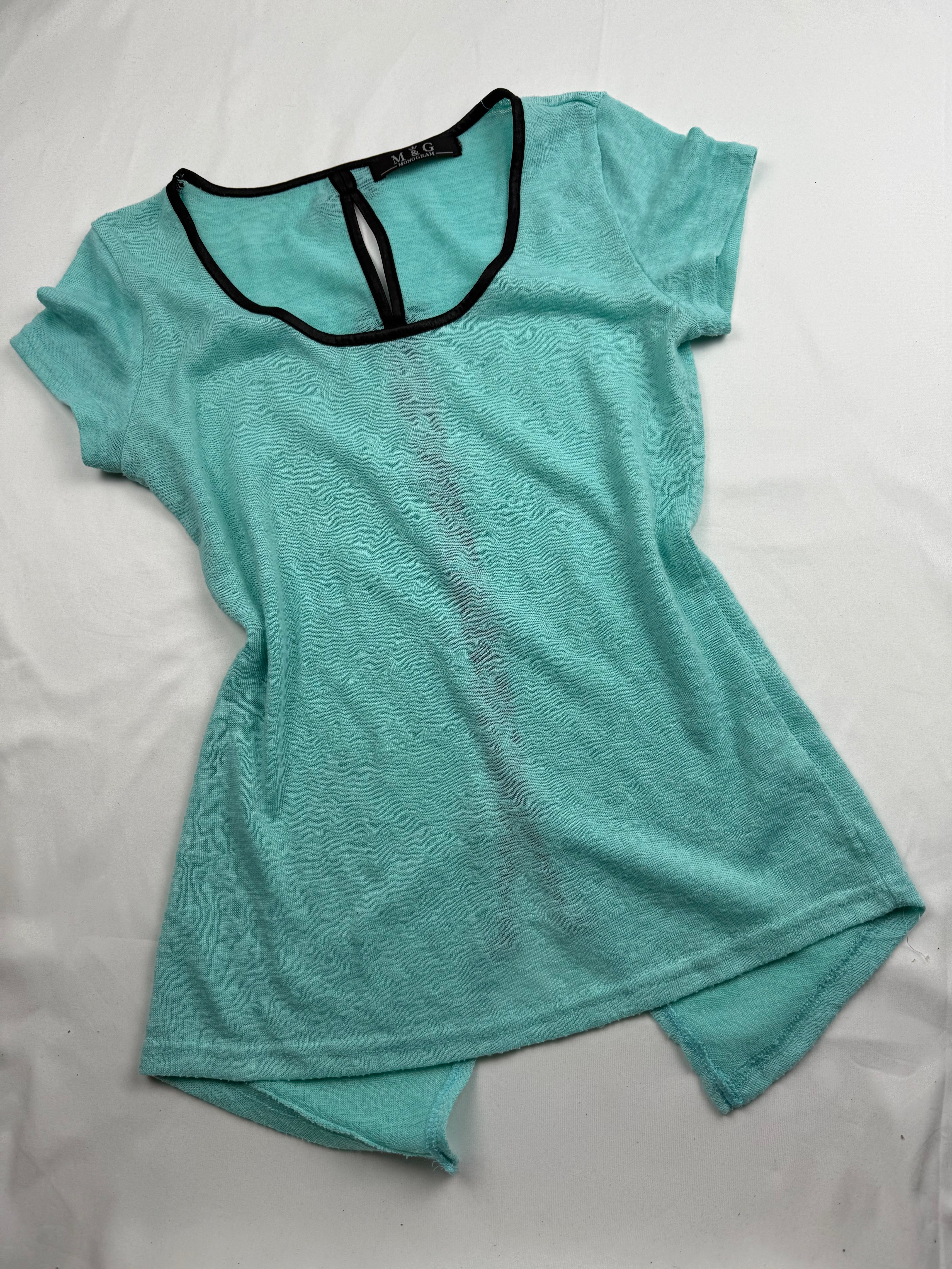Green bow backless tight fit tee (S/M)