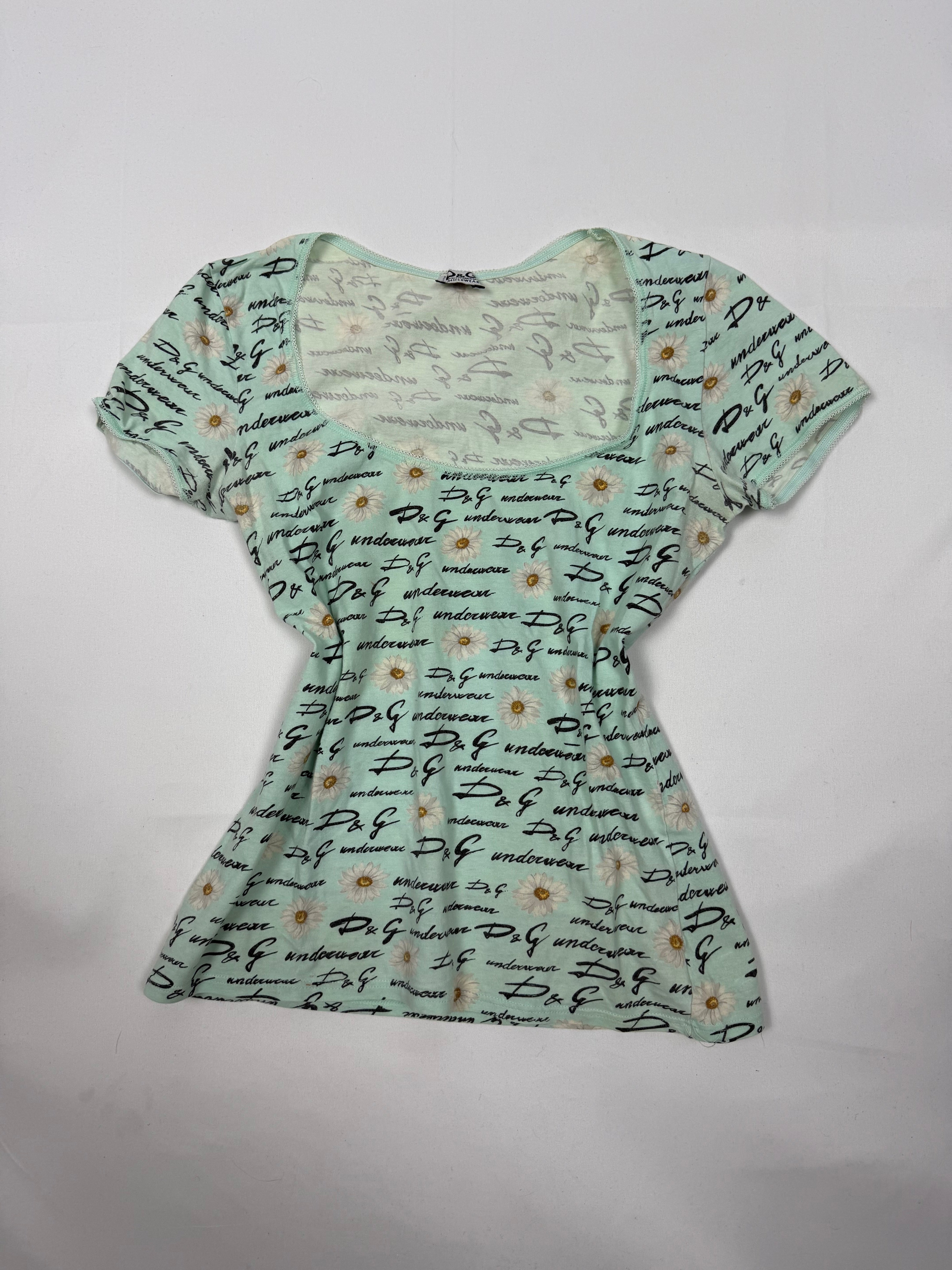 Baby blue floral graphic cotton tee (M)