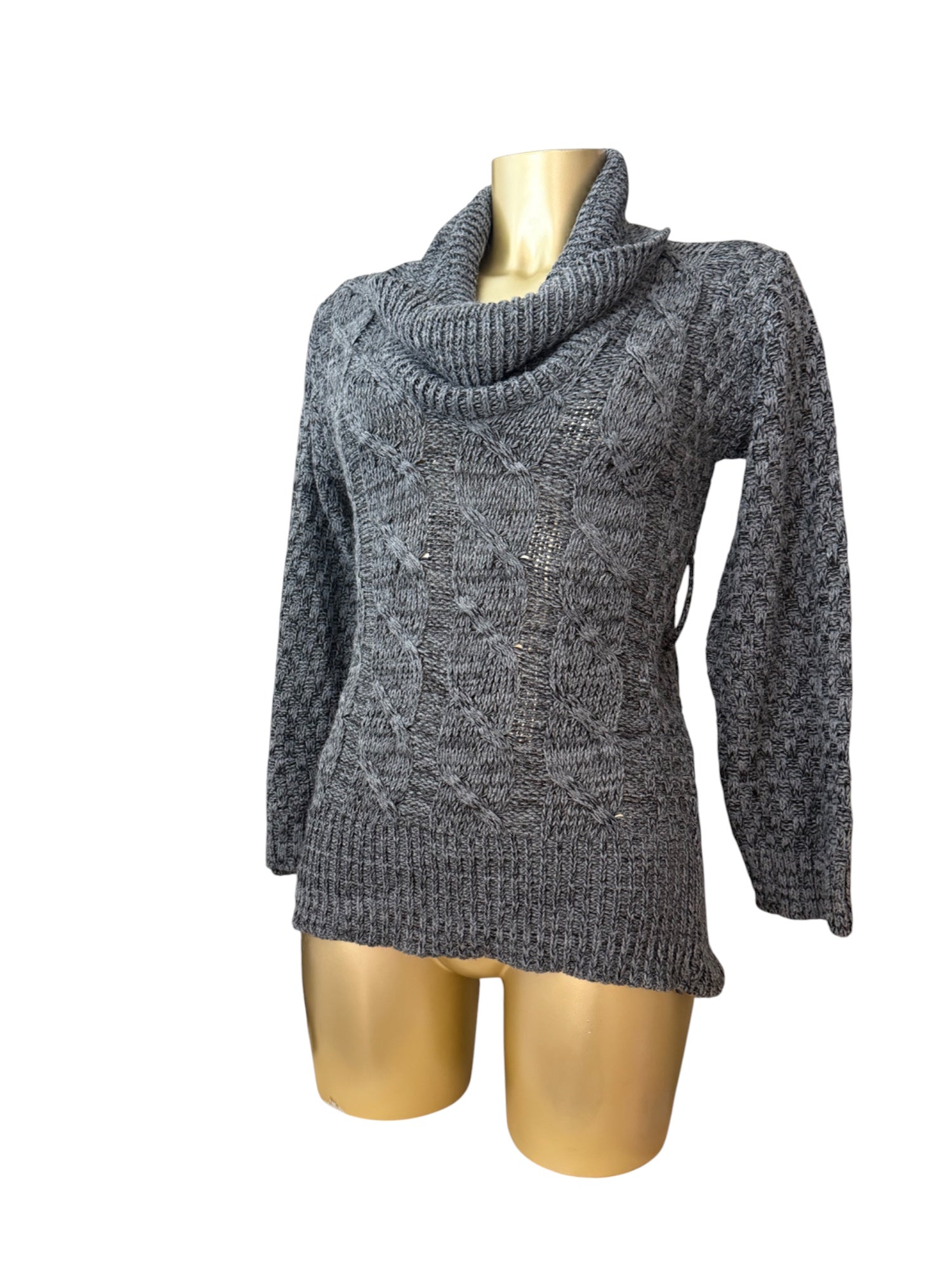 Grey turtleneck jumper (M/L)