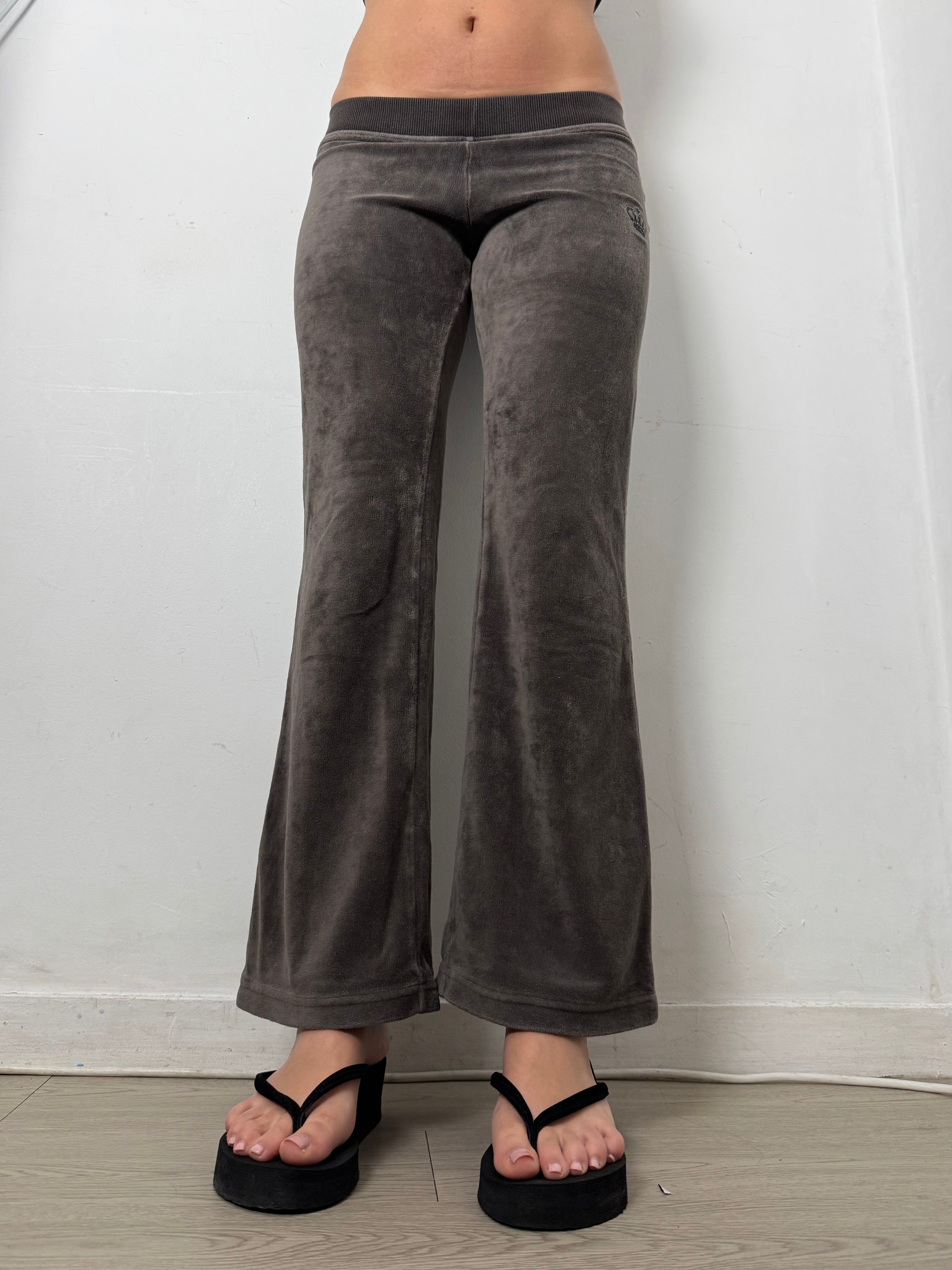 Brown velvet low rise flare pants (XS)