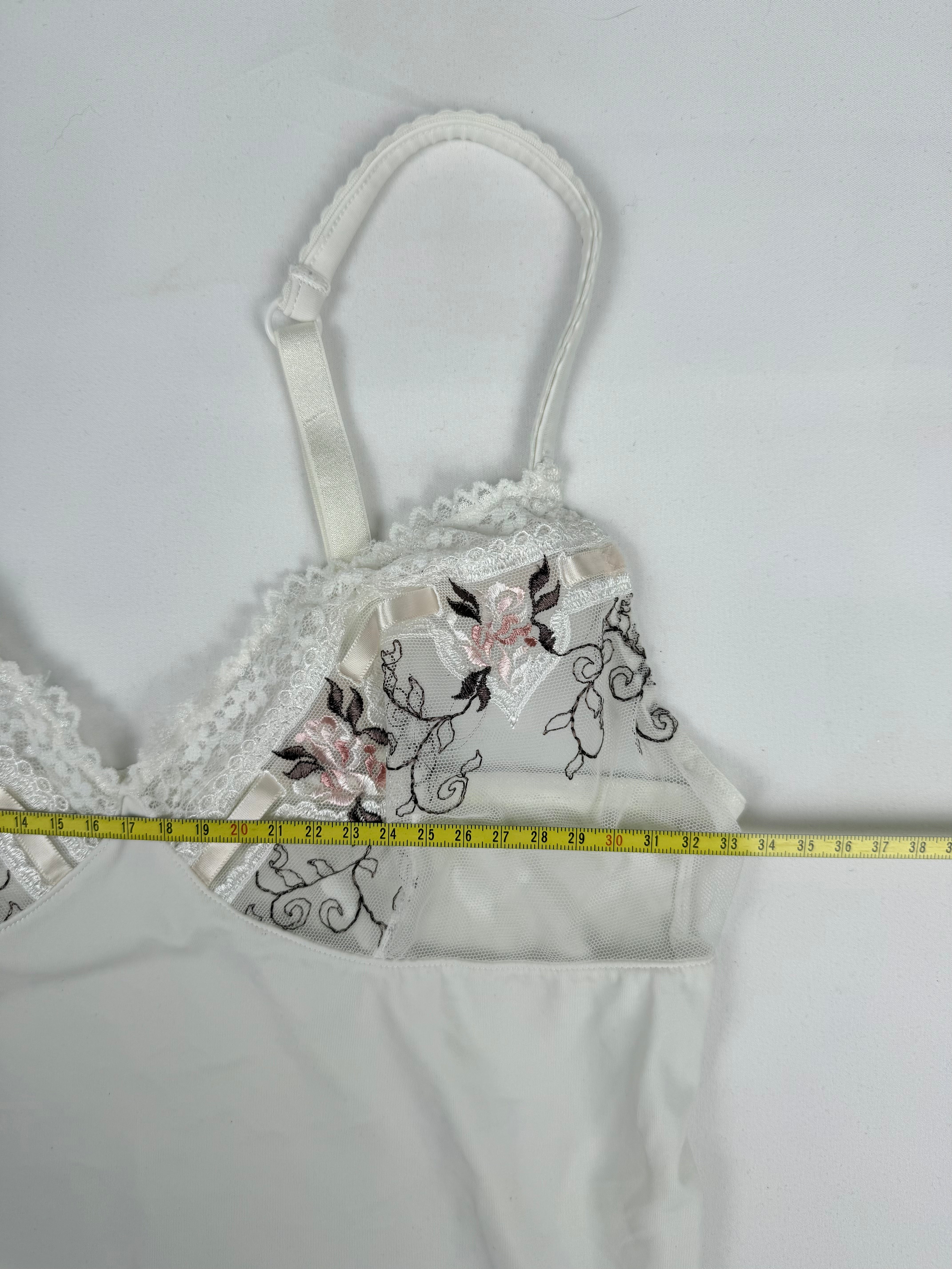 White lace cami top (M)