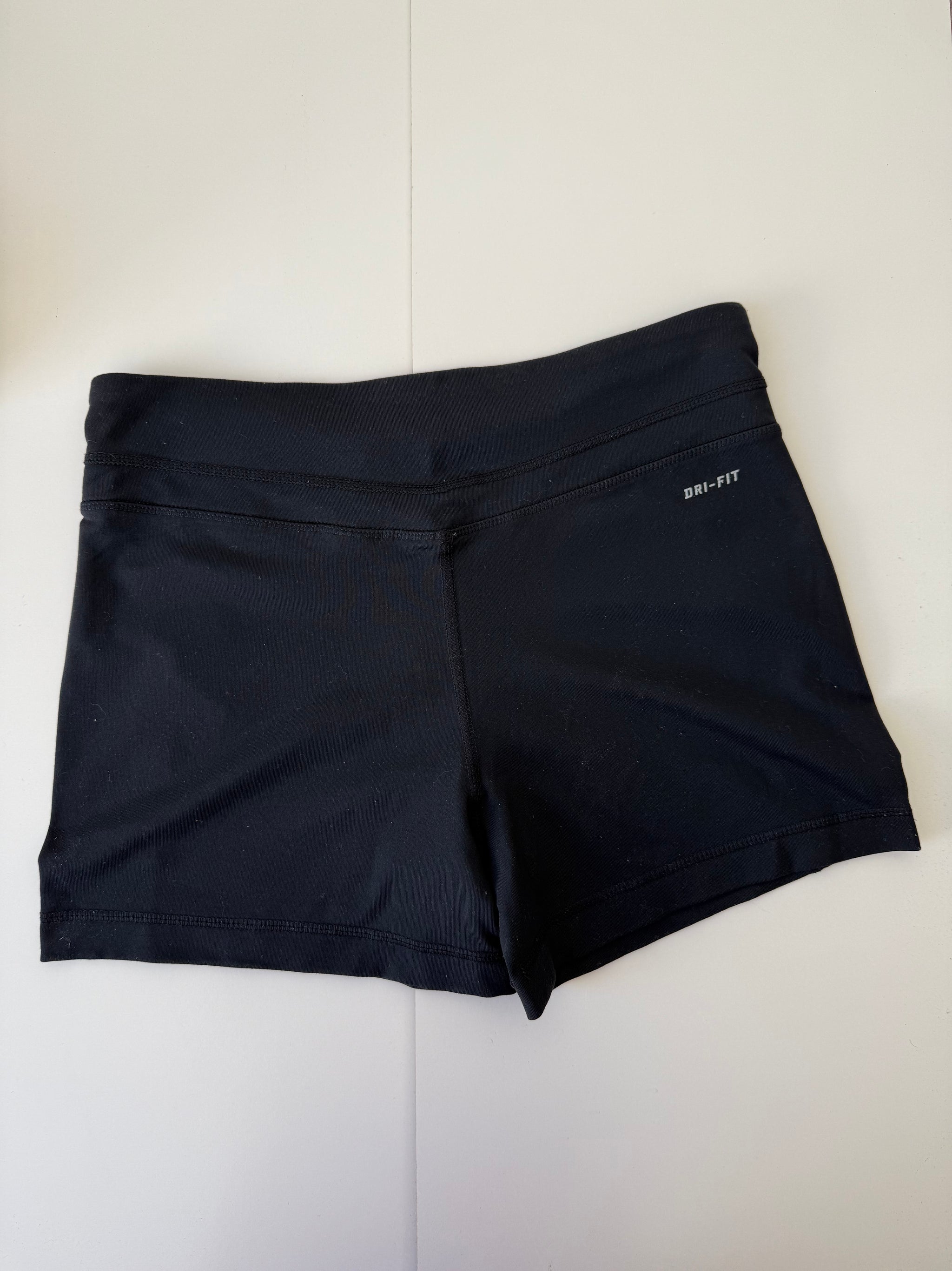 Black activewear low rise mini short (S)