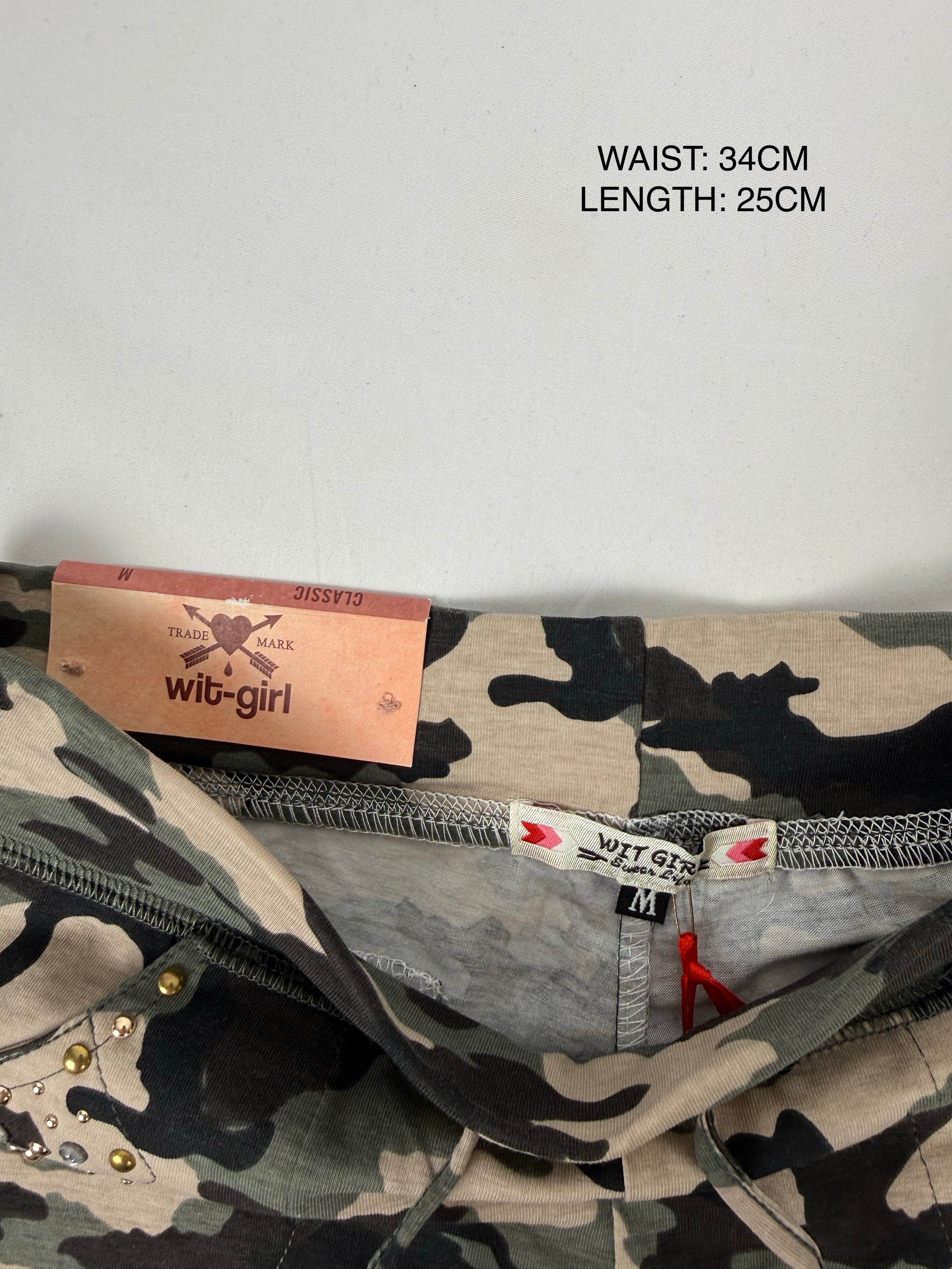 Khaki camo mini short (S)