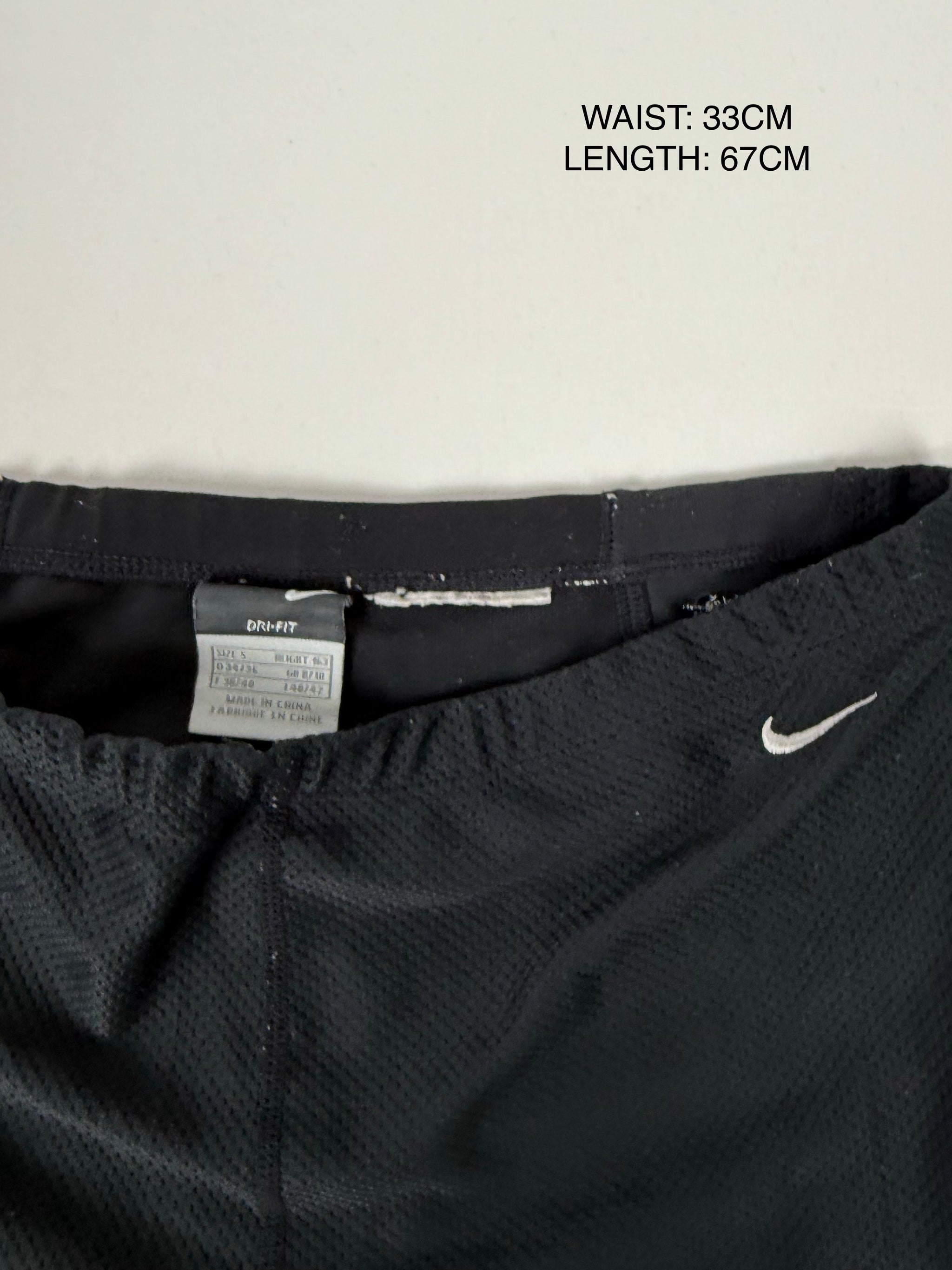 Black activewear capri pants (S)