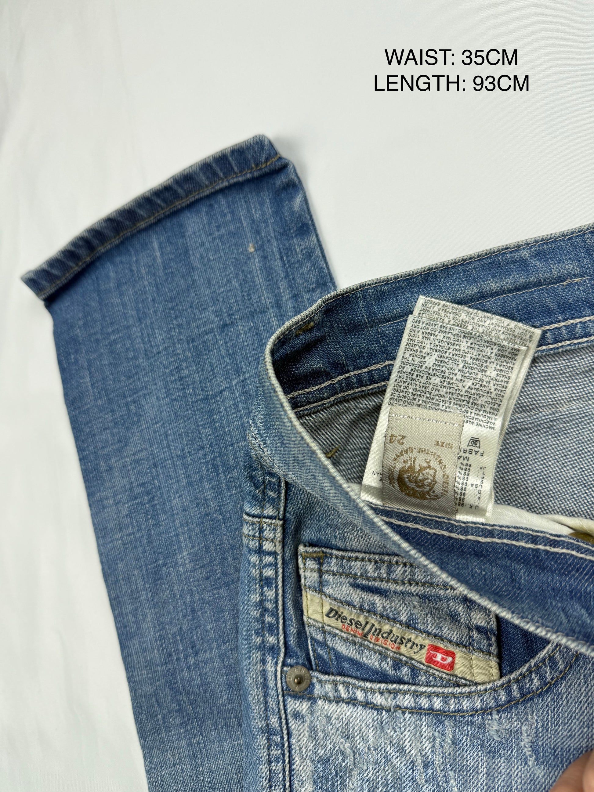 Blue denim low rise straight legs pants (XS)