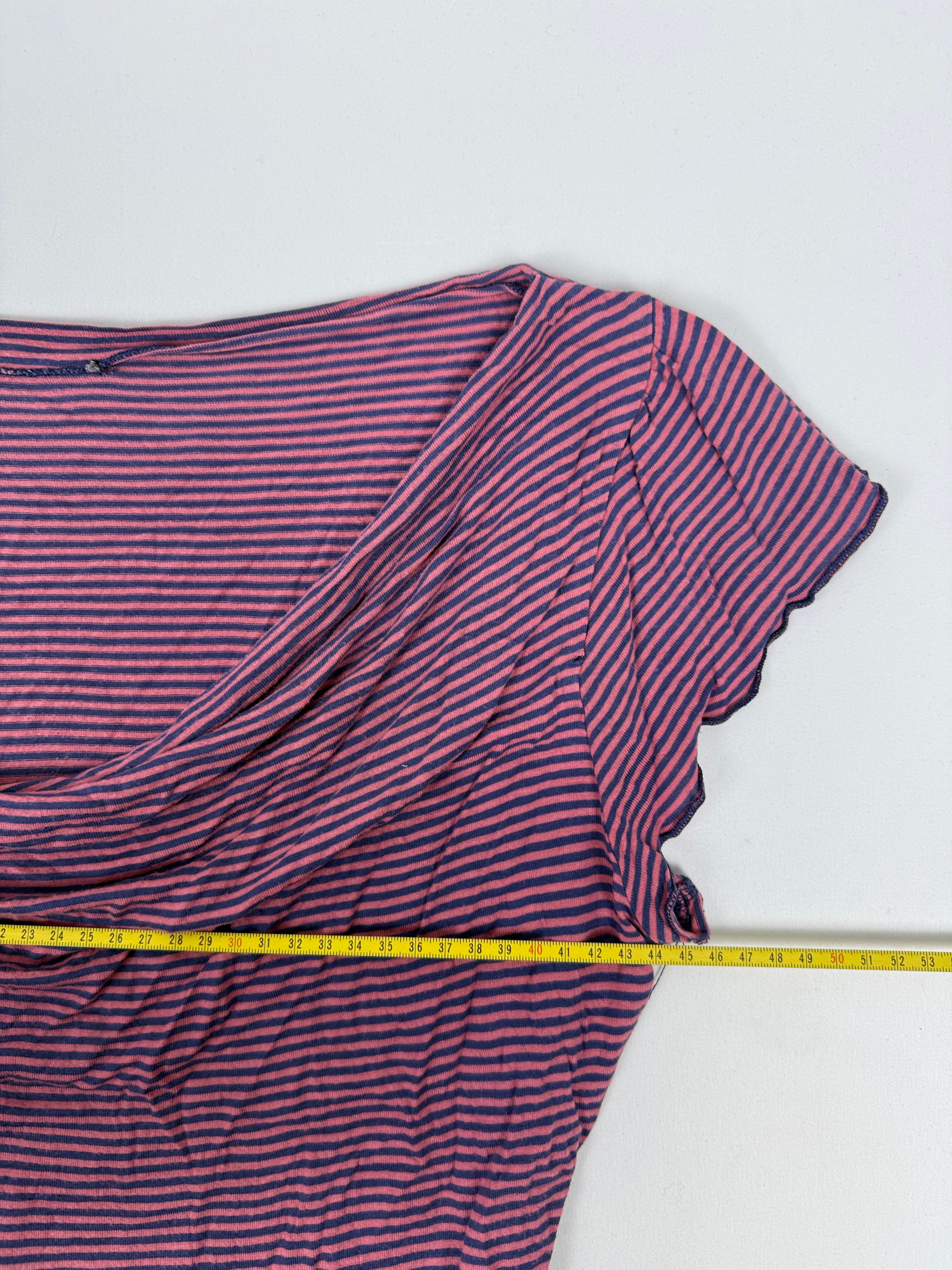 Purple striped plunge neck tee (XL)