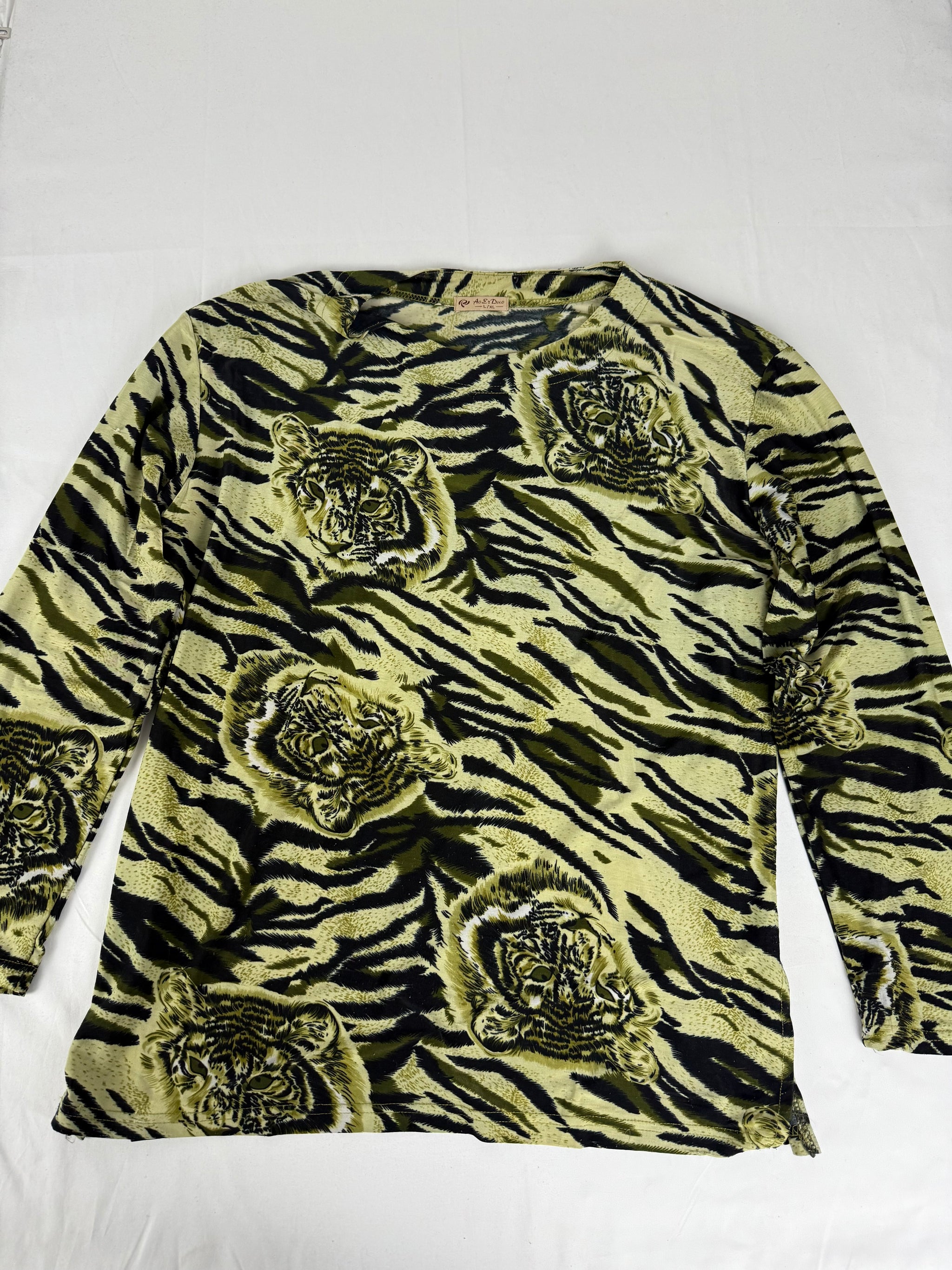 Khaki panther long sleeves top (XXL)