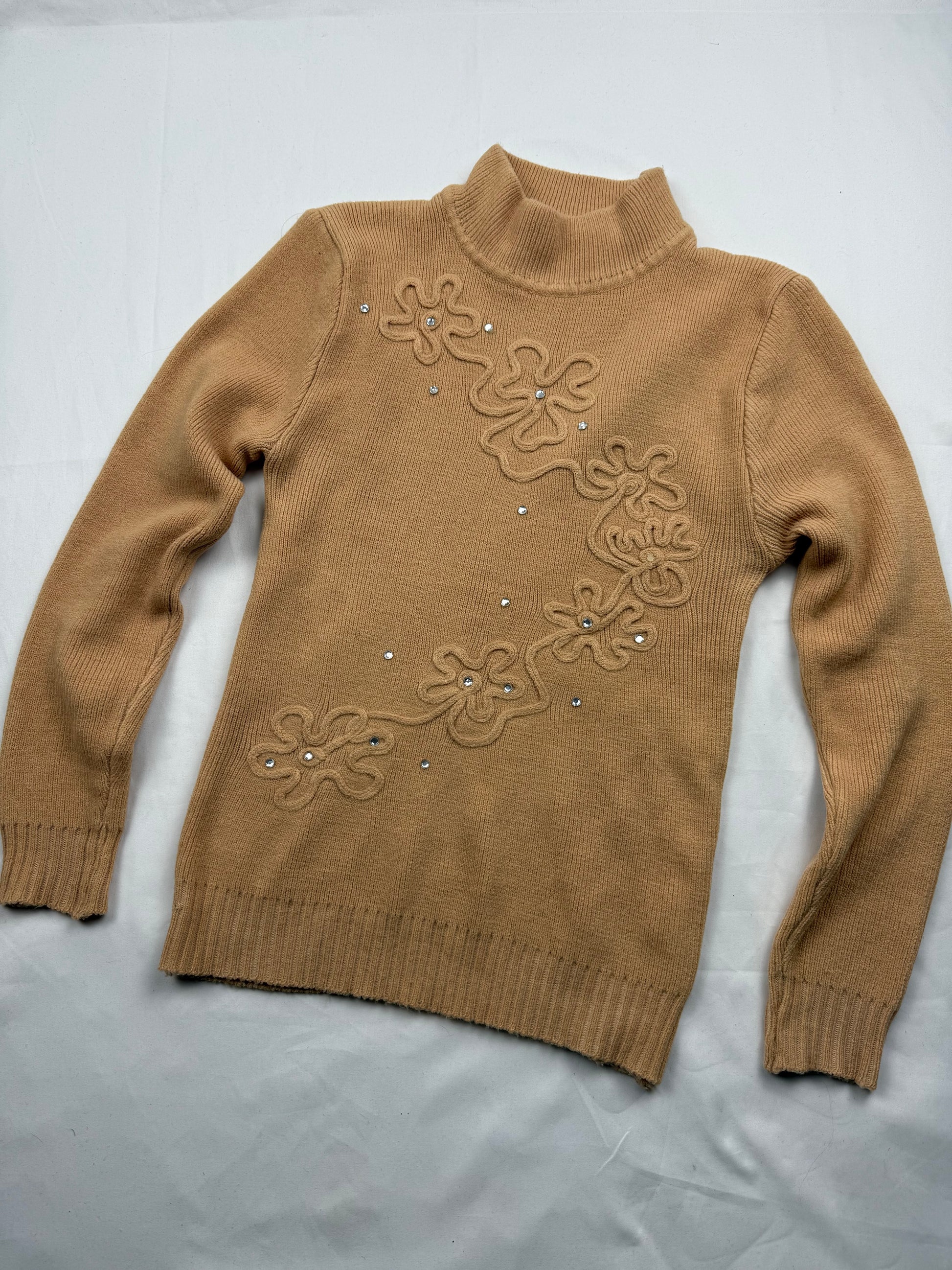 Beige high neck embroidered wool jumper (XS)