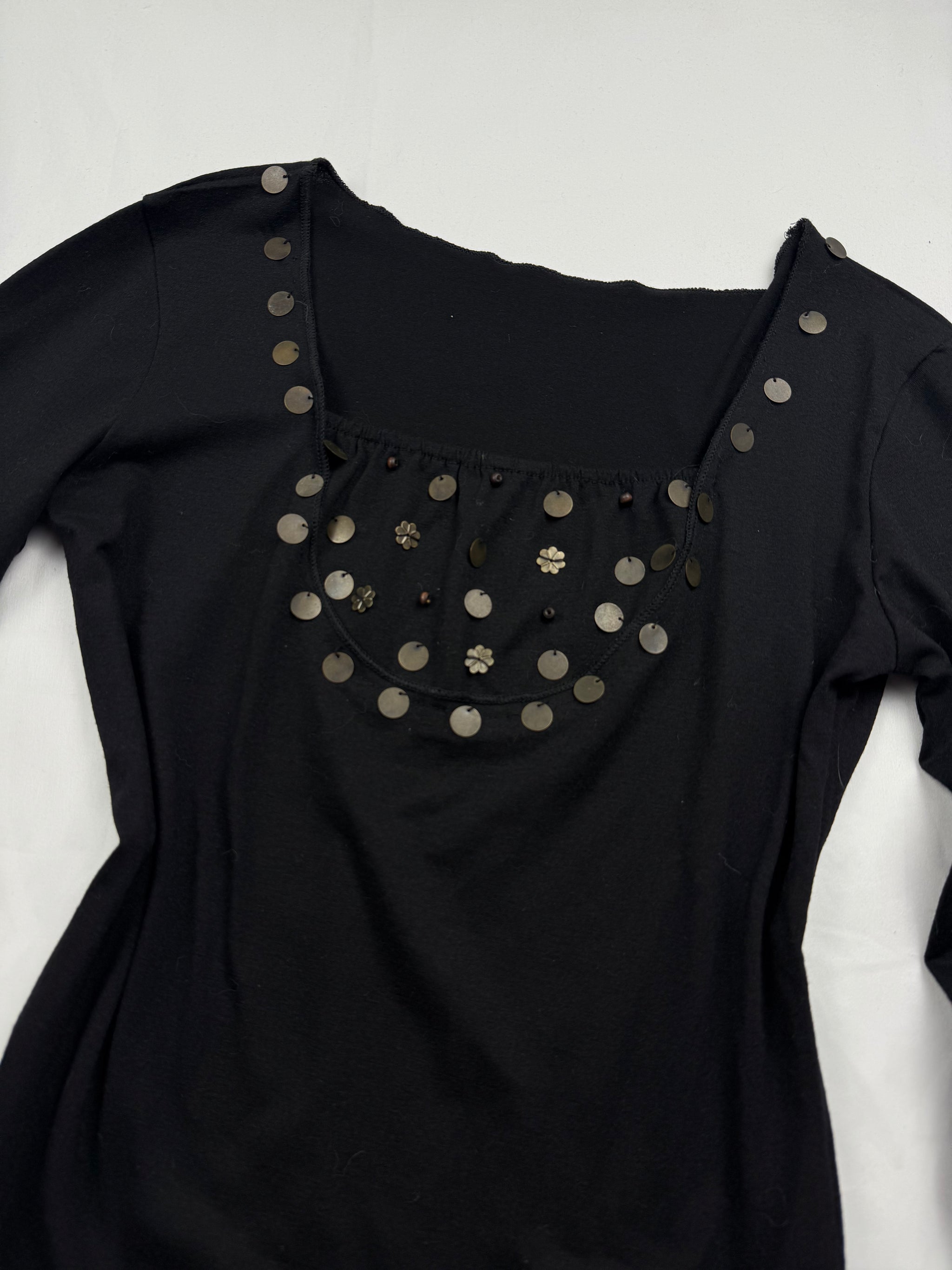 Black cotton sequins flared long sleeves top (S/M)