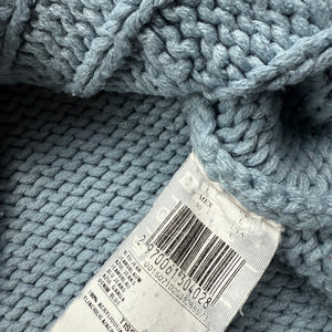 Baby blue knitted hooded jumper (M/L)