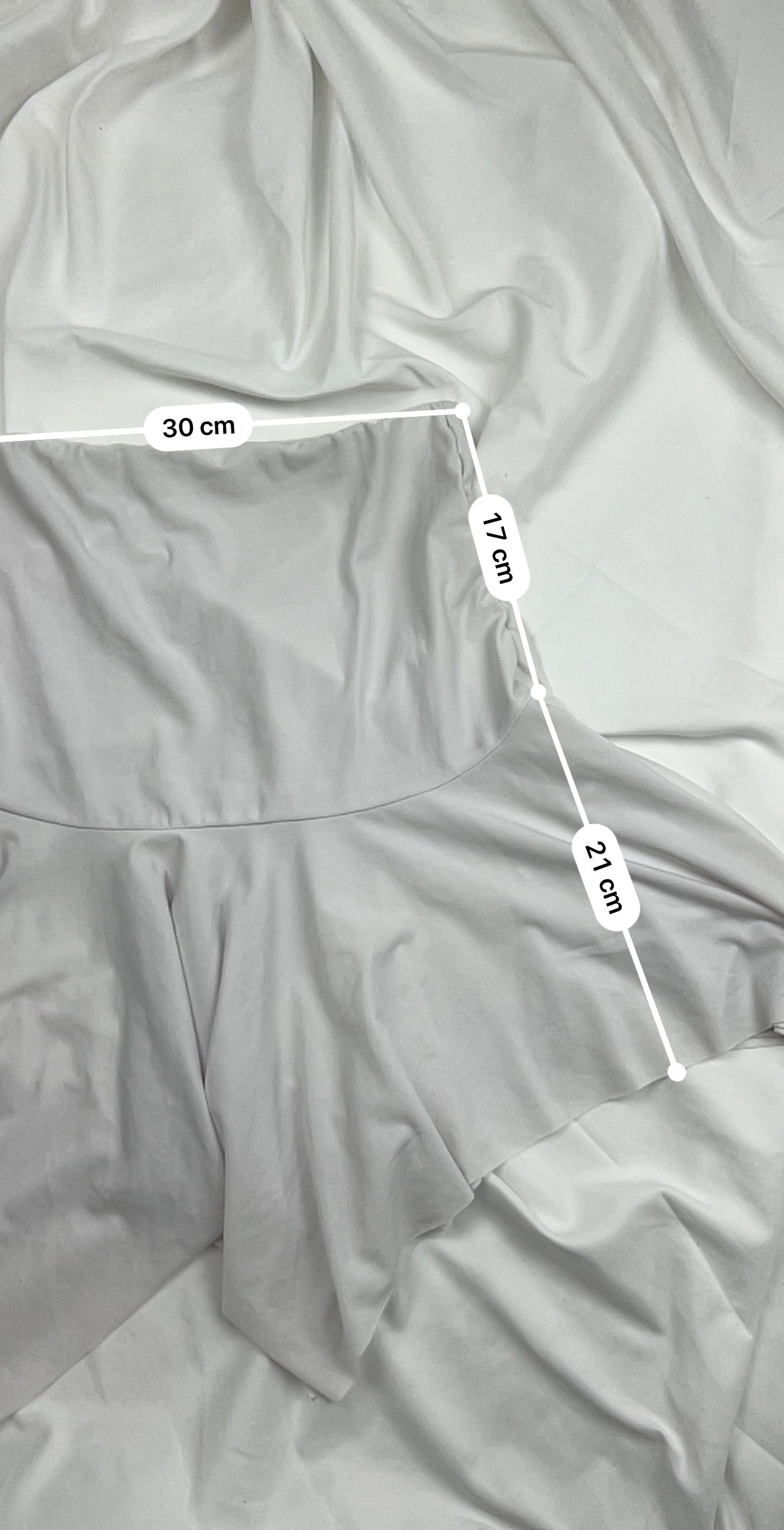 White 2 in 1 asymmetric mini skirt or tube top (S/M)