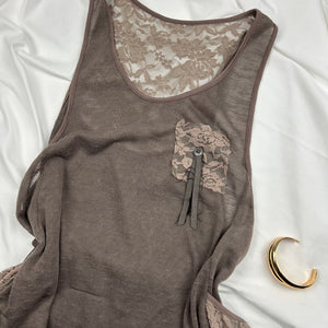 Khaki lace asymmetric tank top (XL)