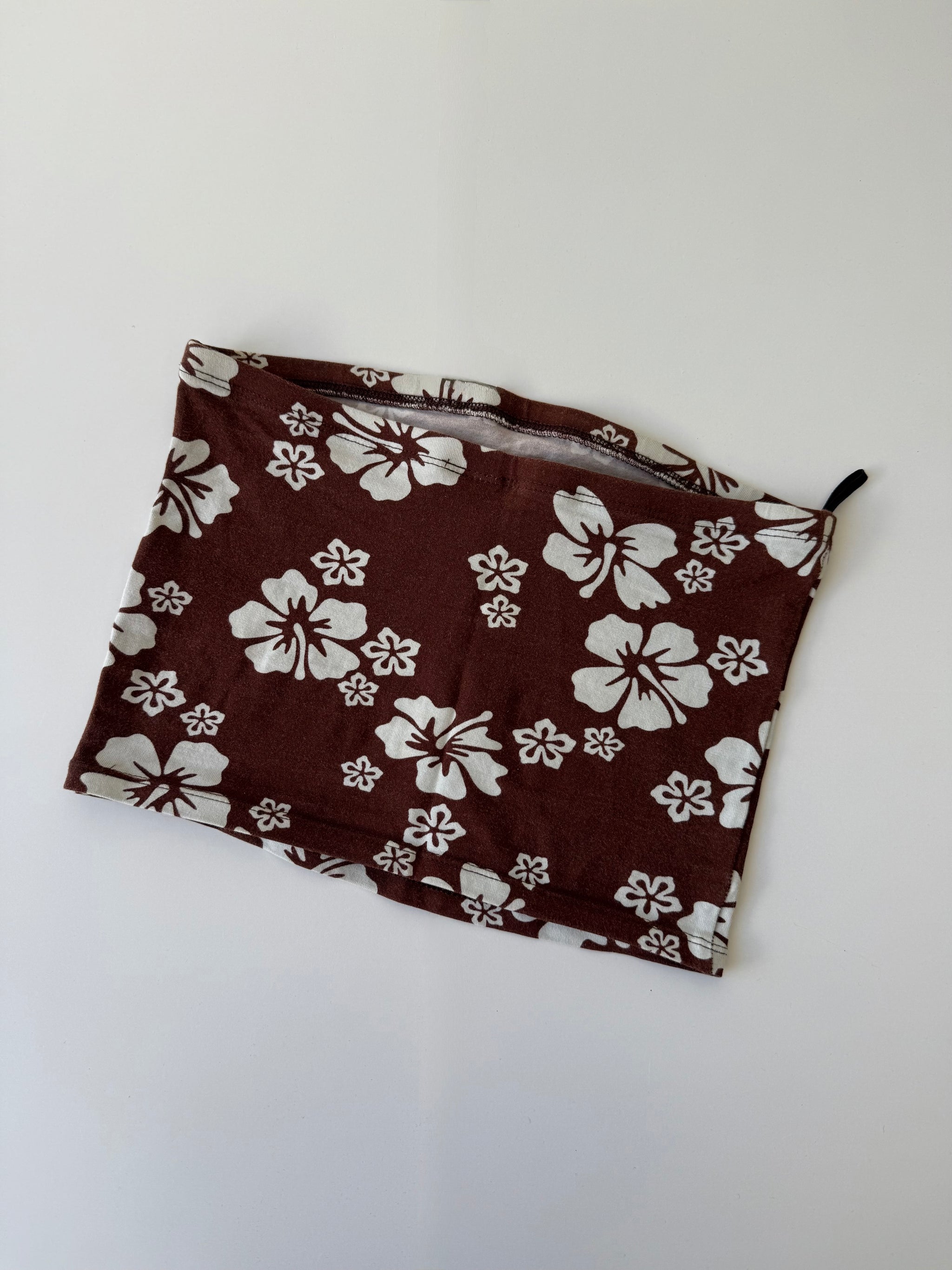 Brown & white hibiscus top (XS)