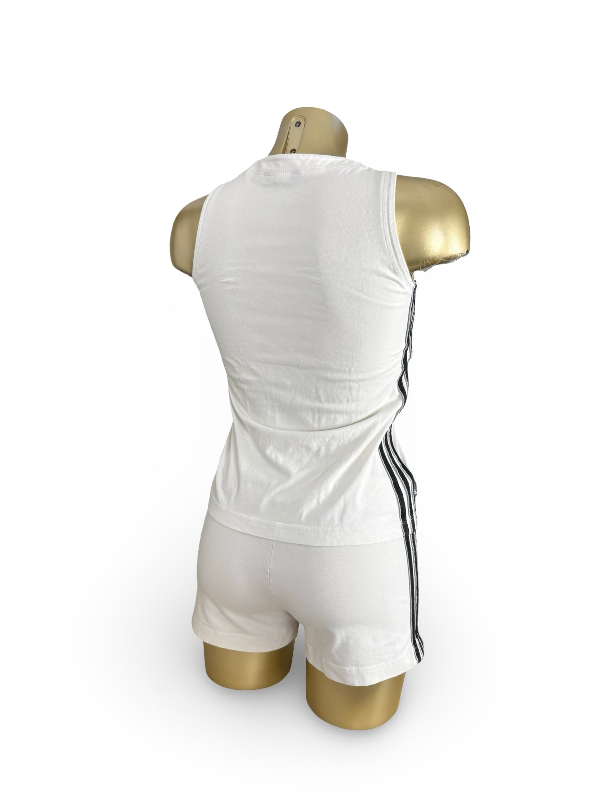 White activewear top + short set (S)