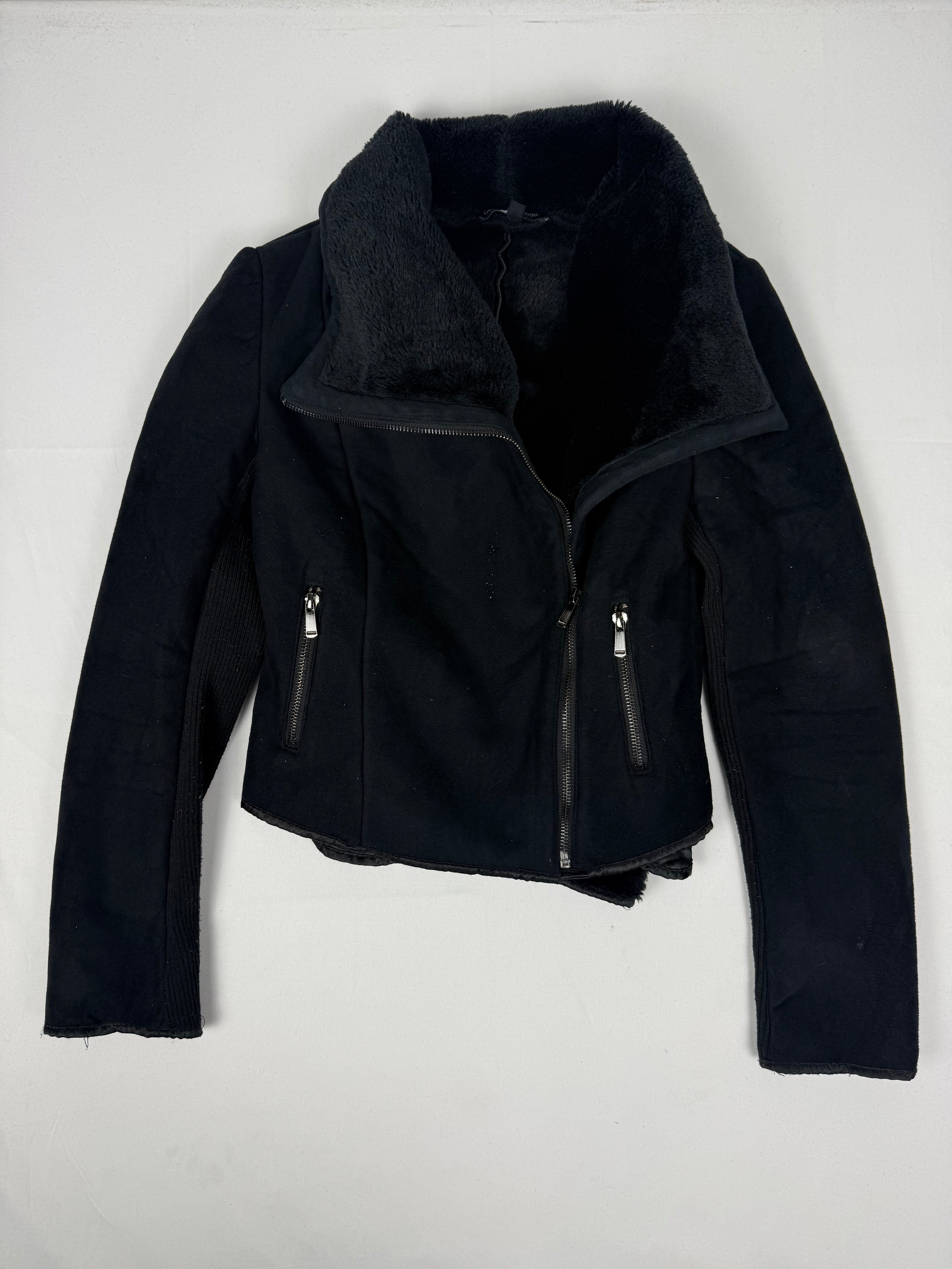 Black suede inside faux fur jacket (S)