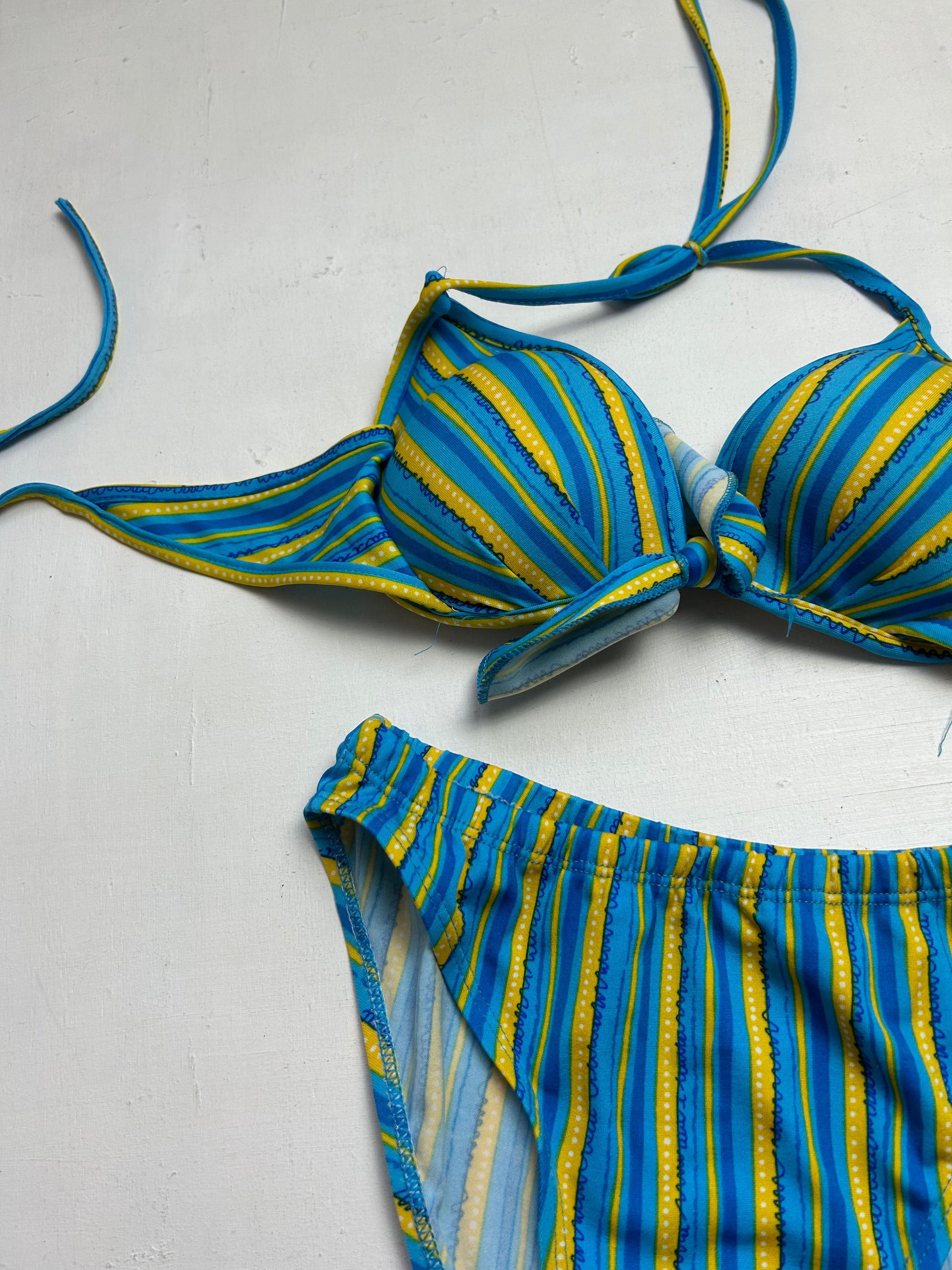 Blue striped mid rise adjustable y2k vintage bikini set + pareo skirt (S)