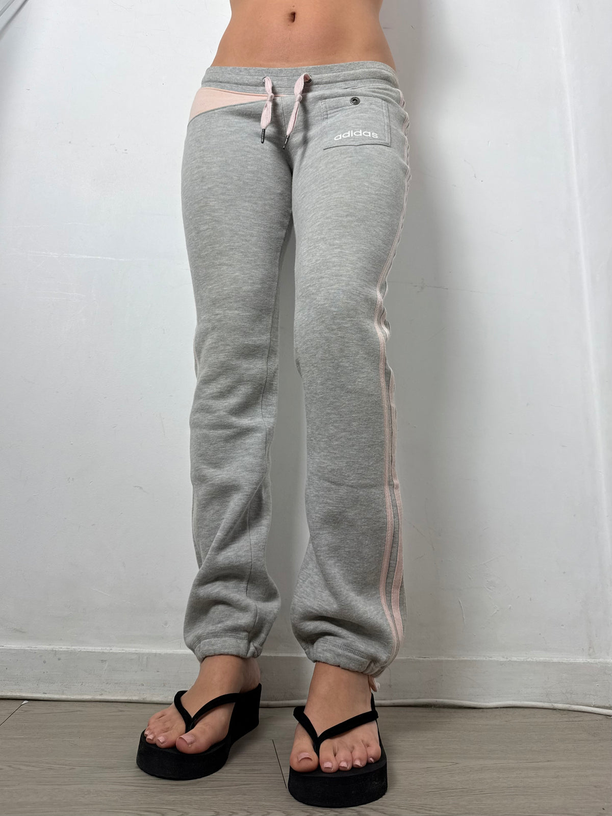 Grey & pink activewear pants (S)