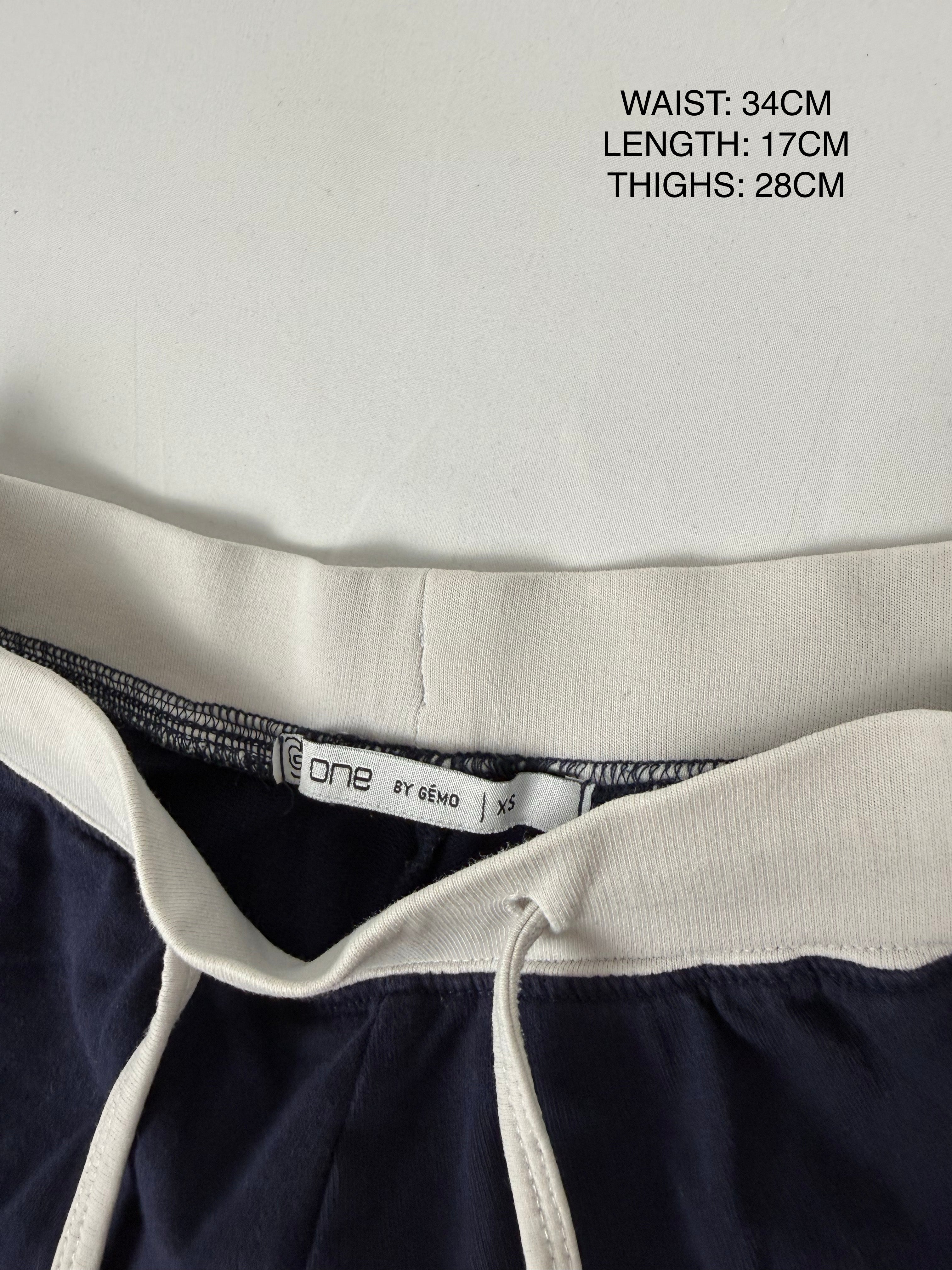 Navy activewear low rise mini short (XS)