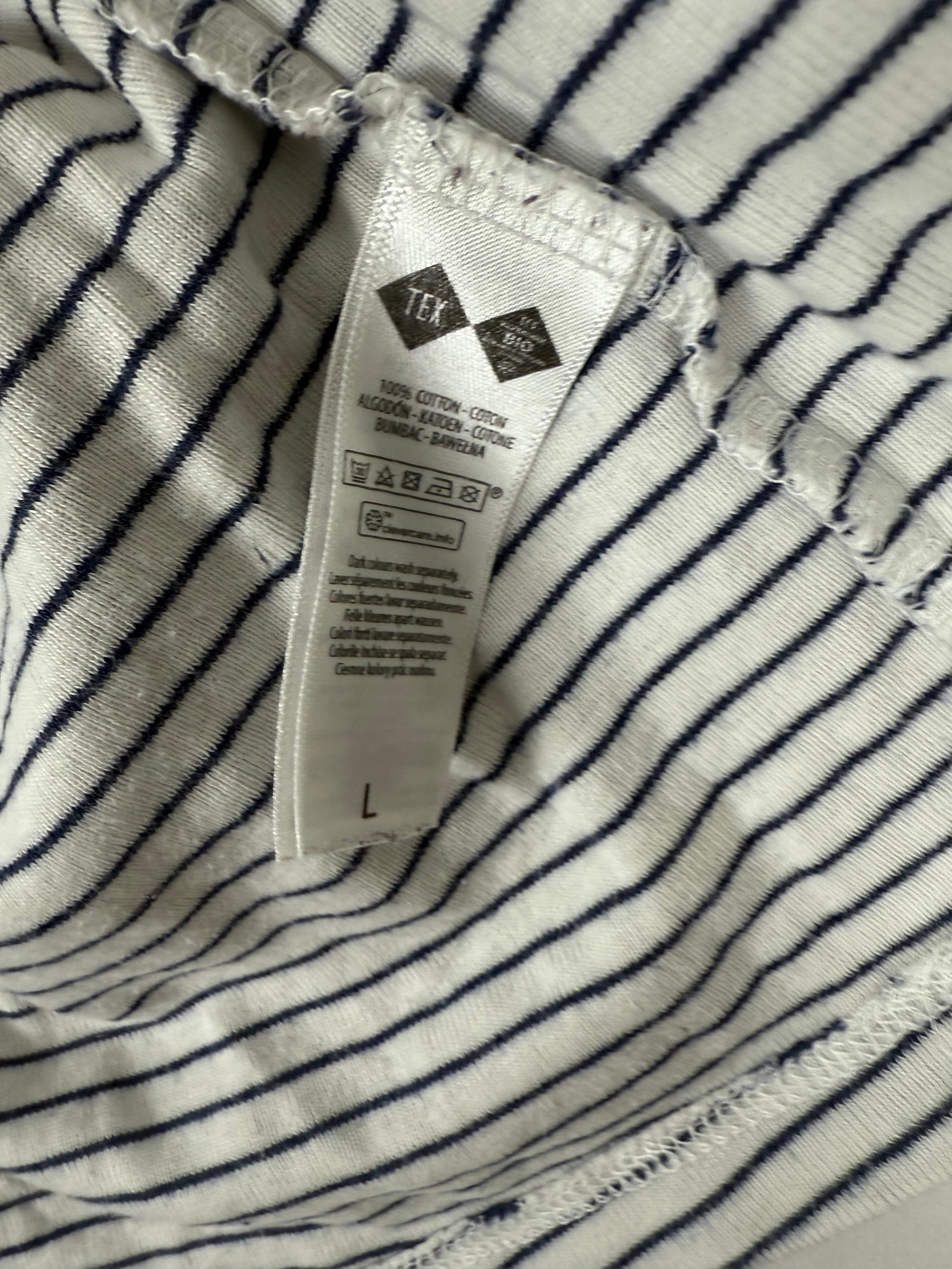 White striped cotton V neck tee (L)