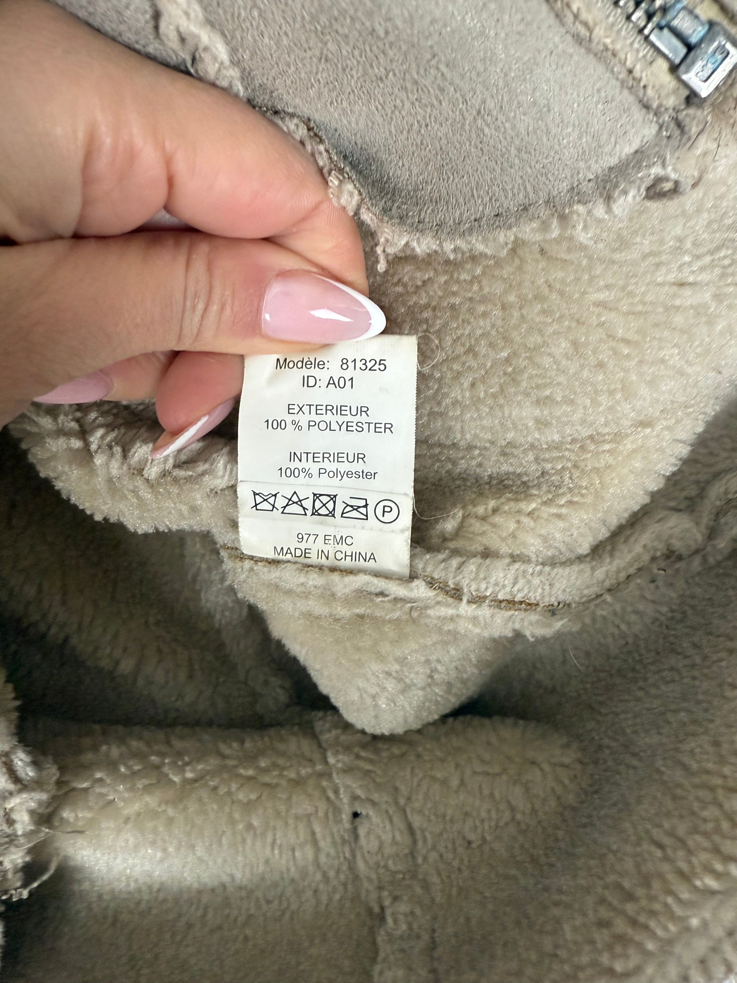 Beige suede inside faux fur jacket (M/L)