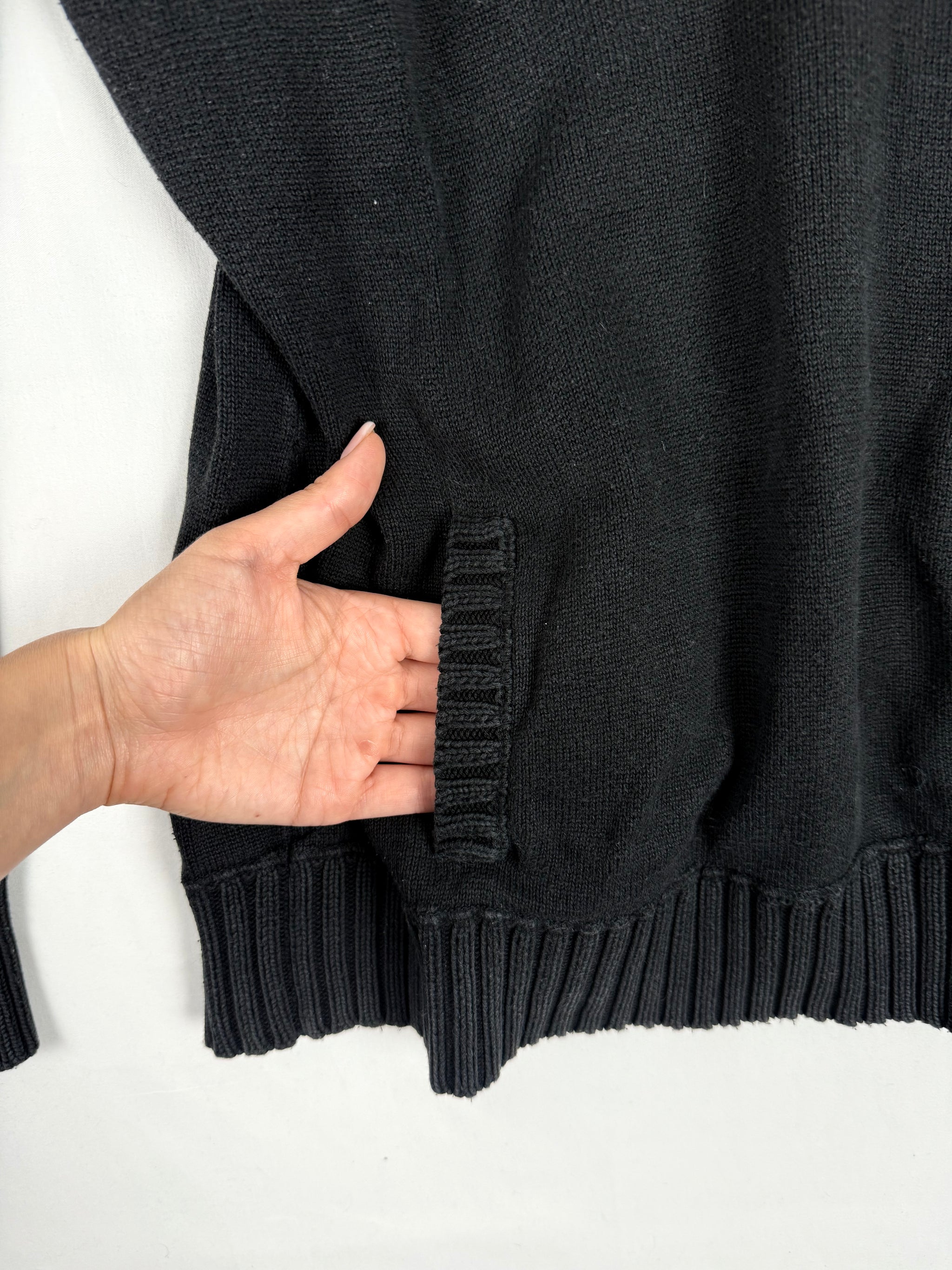 Black cotton V neck tight fit jumper (S)