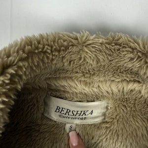 Beige suede inside faux fur tight fit biker coat (S/M)