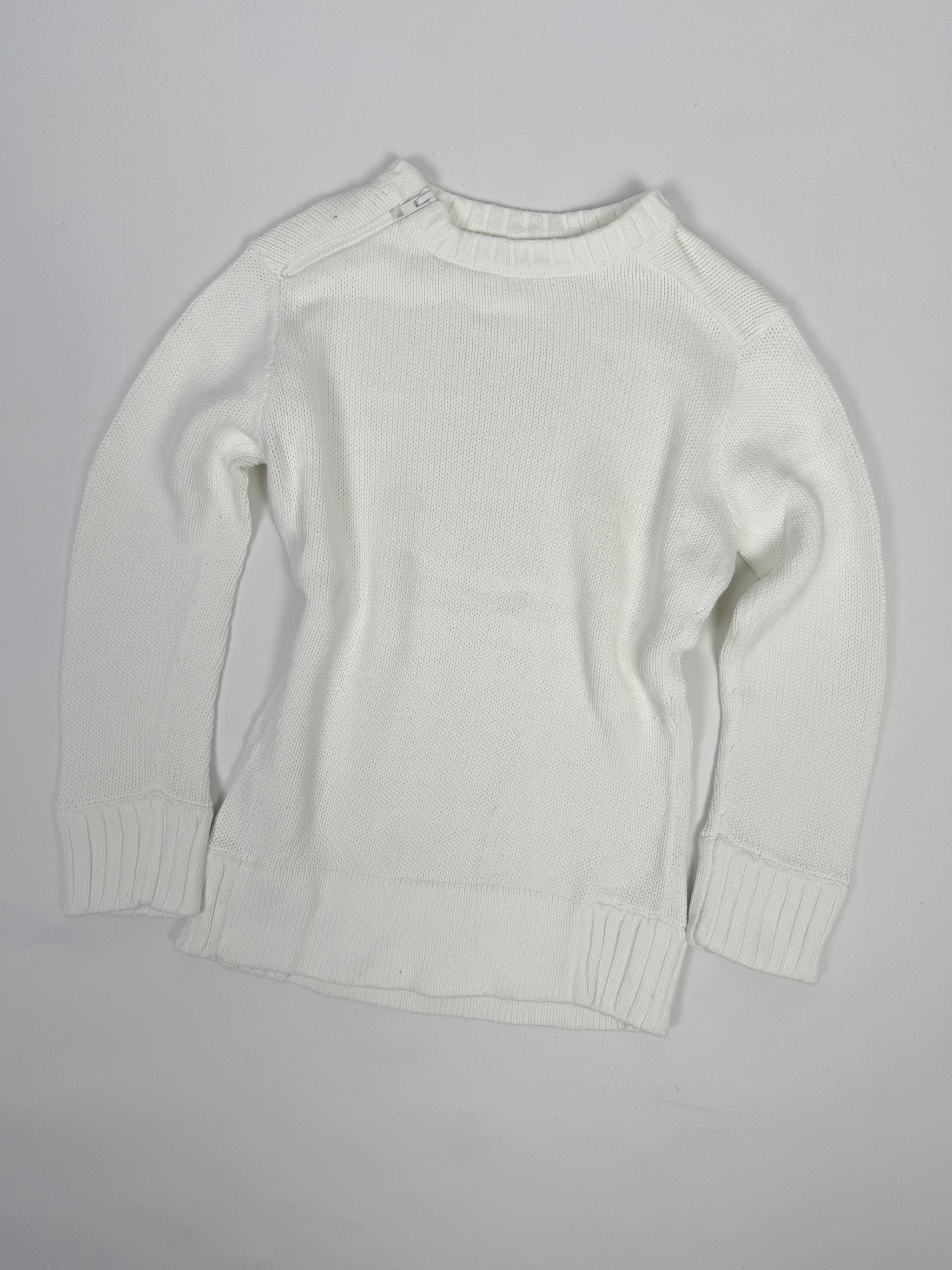 White zip up round neck jumper (XS)
