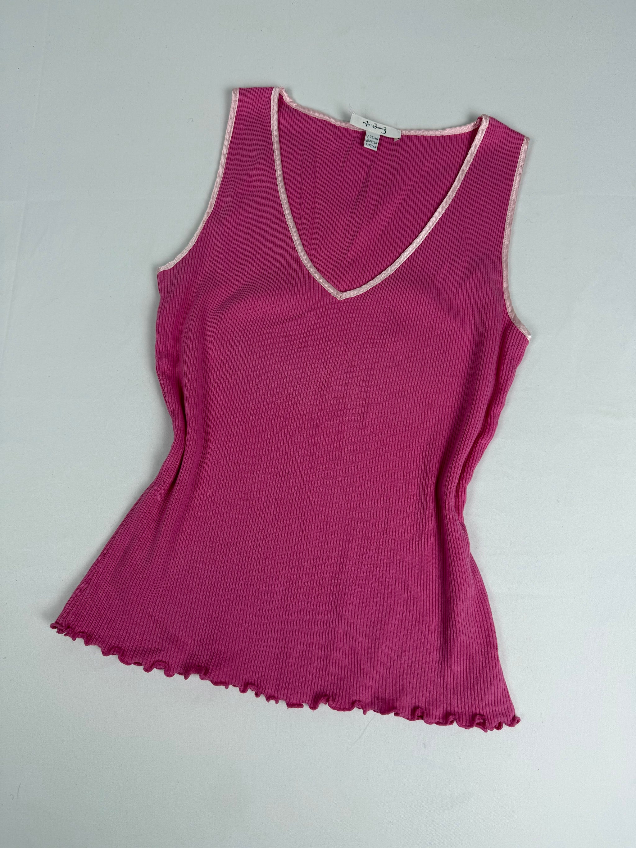 Pink ribbed tank top (M/L)