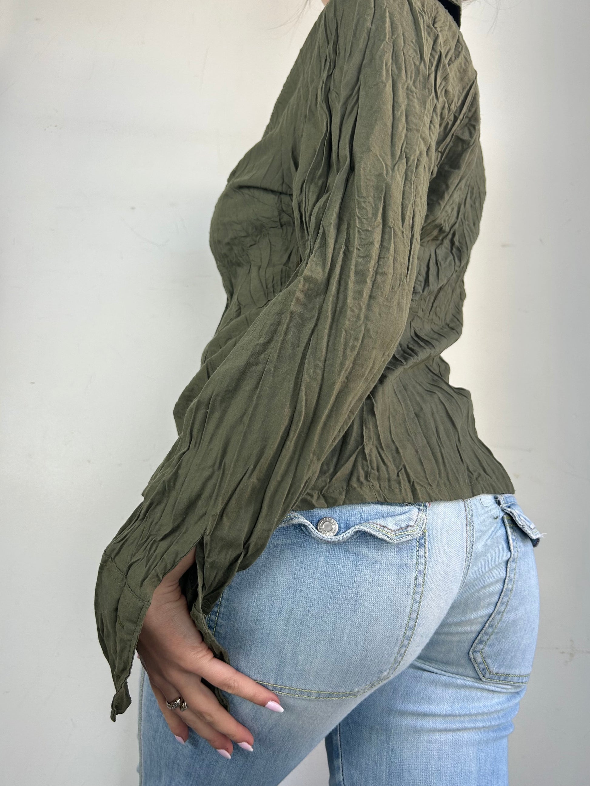 Khaki embroidered long sleeves shirt (S/M)