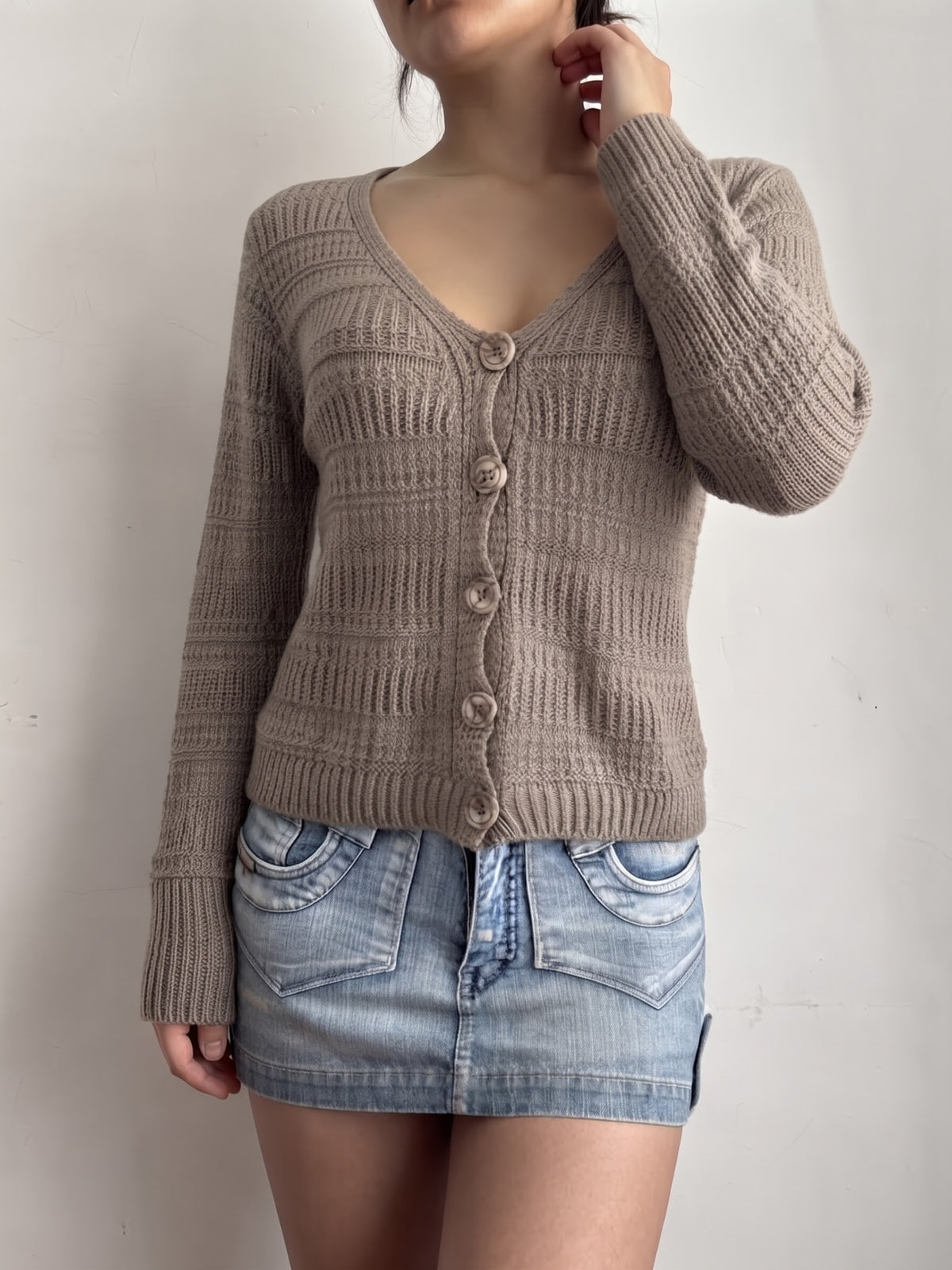Beige buttons up wool cardigan (XL)