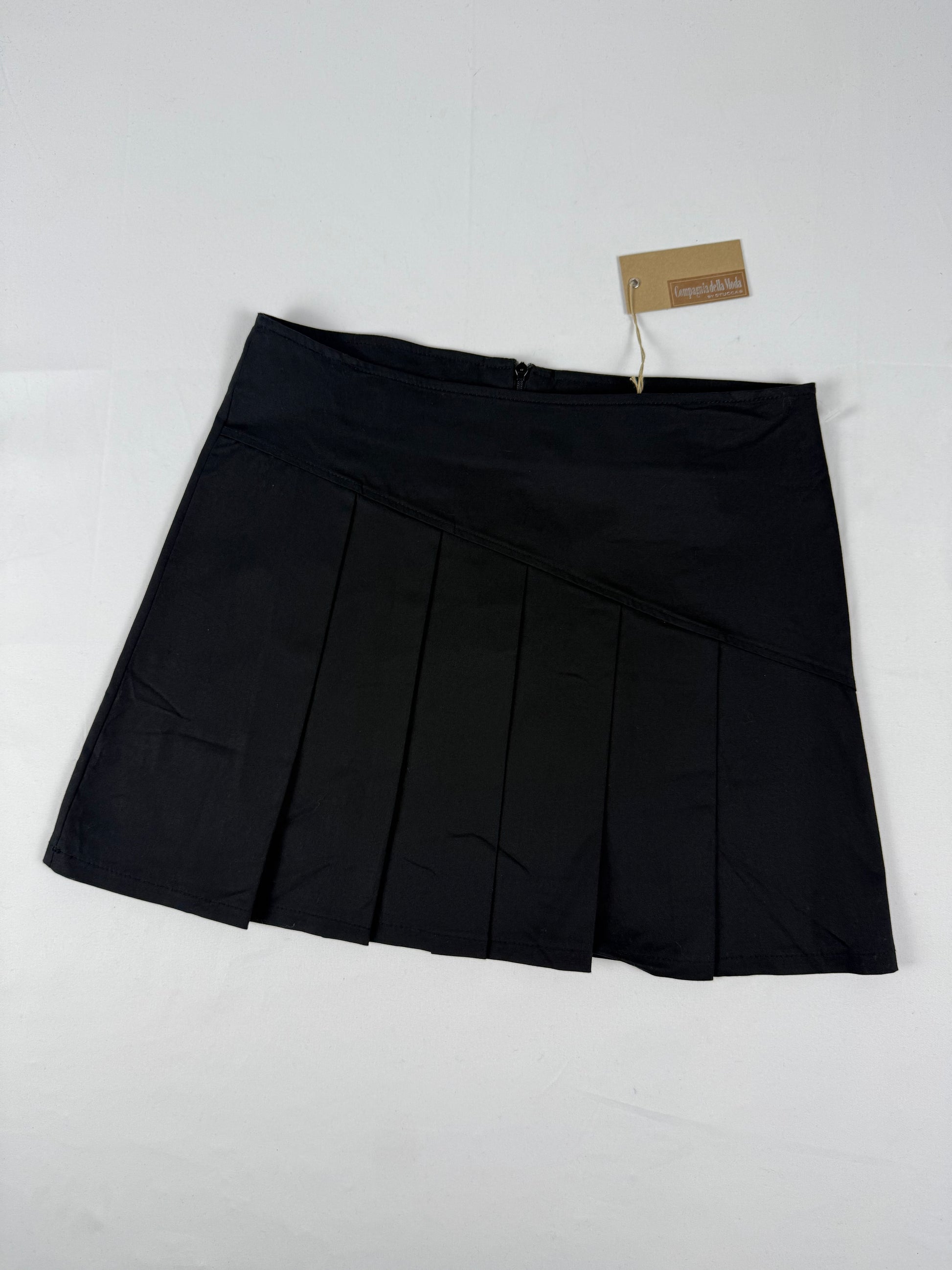 Black cotton low rise pleated mini skirt (S)