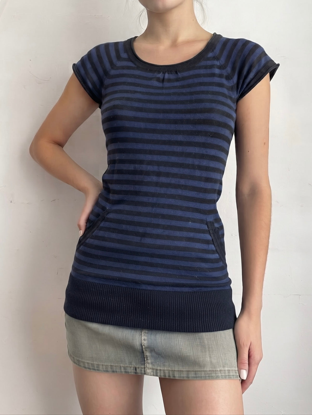 Navy striped hooded short sleeves jumper (S)