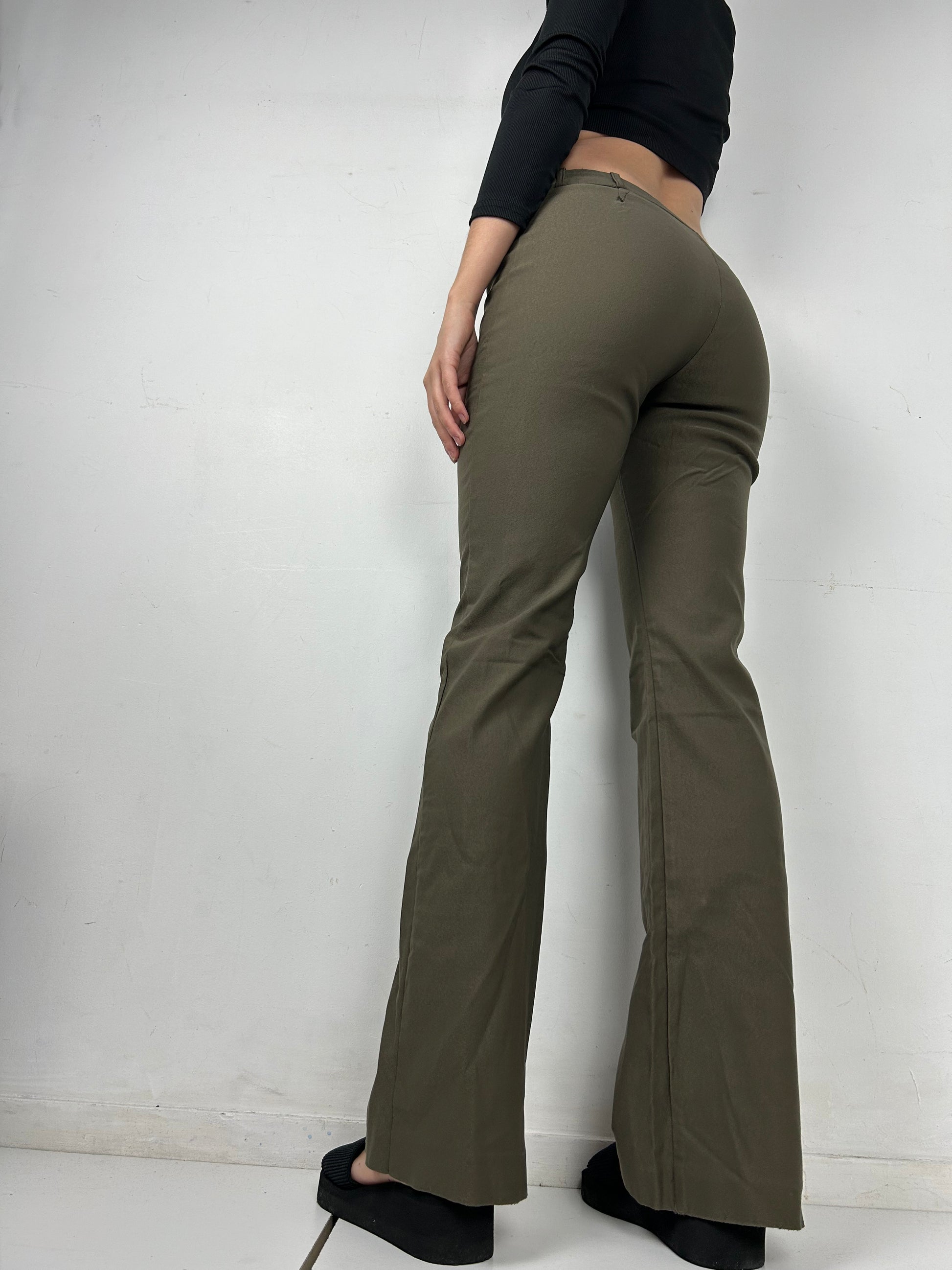 Khaki stretchy low rise flare office pants (S)