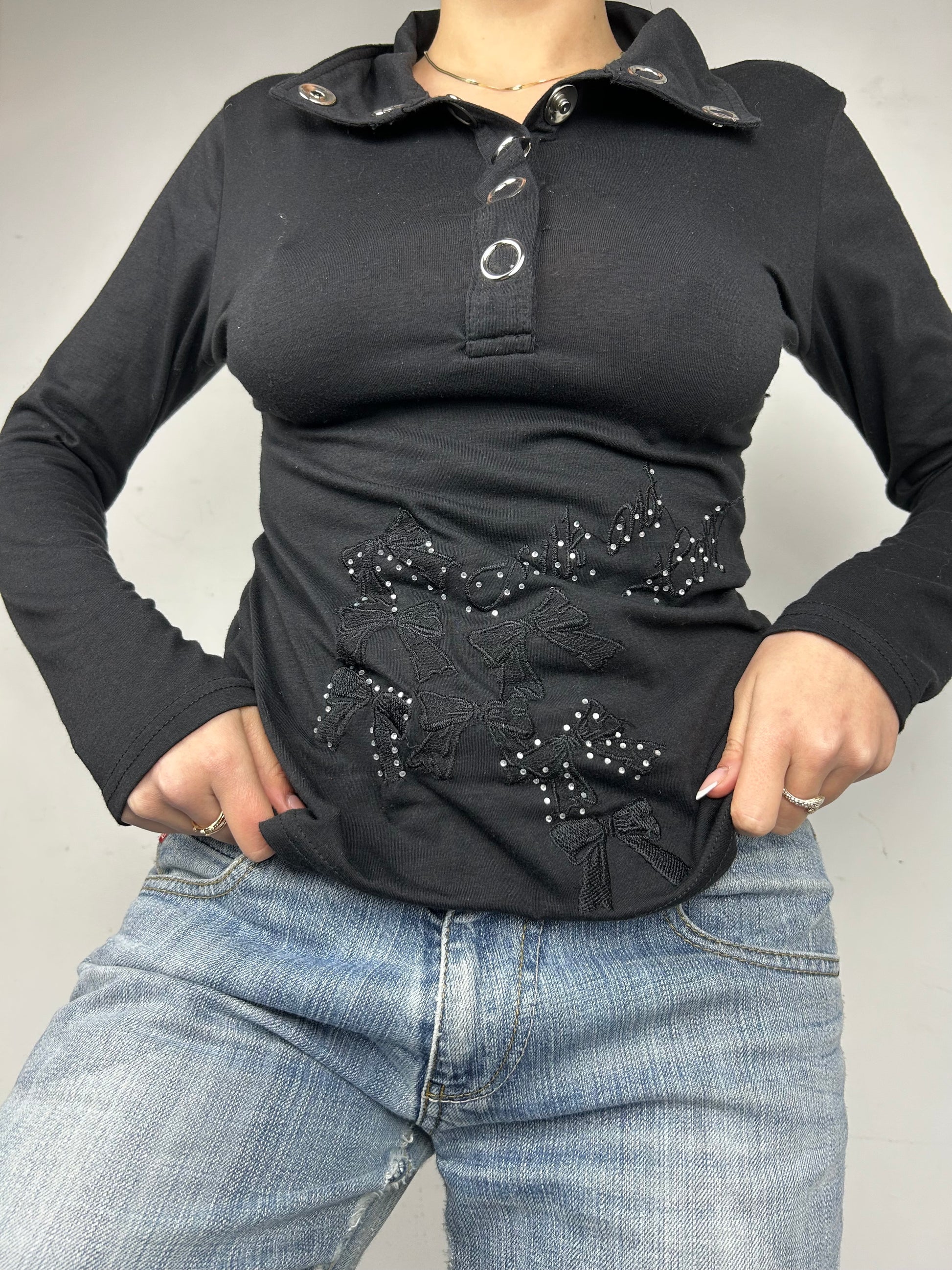 Black polo lace bow long sleeves top (S/M)