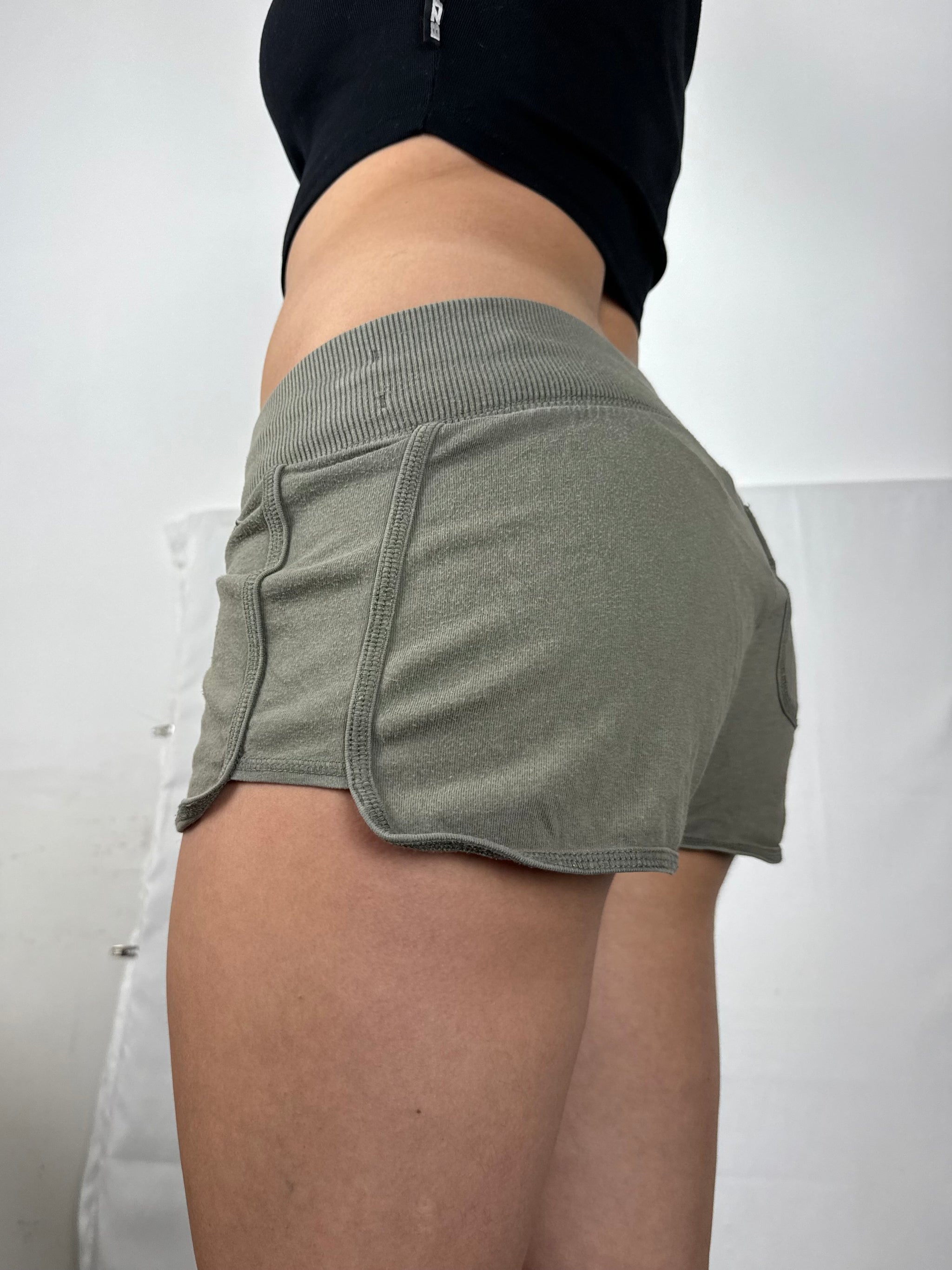 Khaki activewear low rise mini short (S)