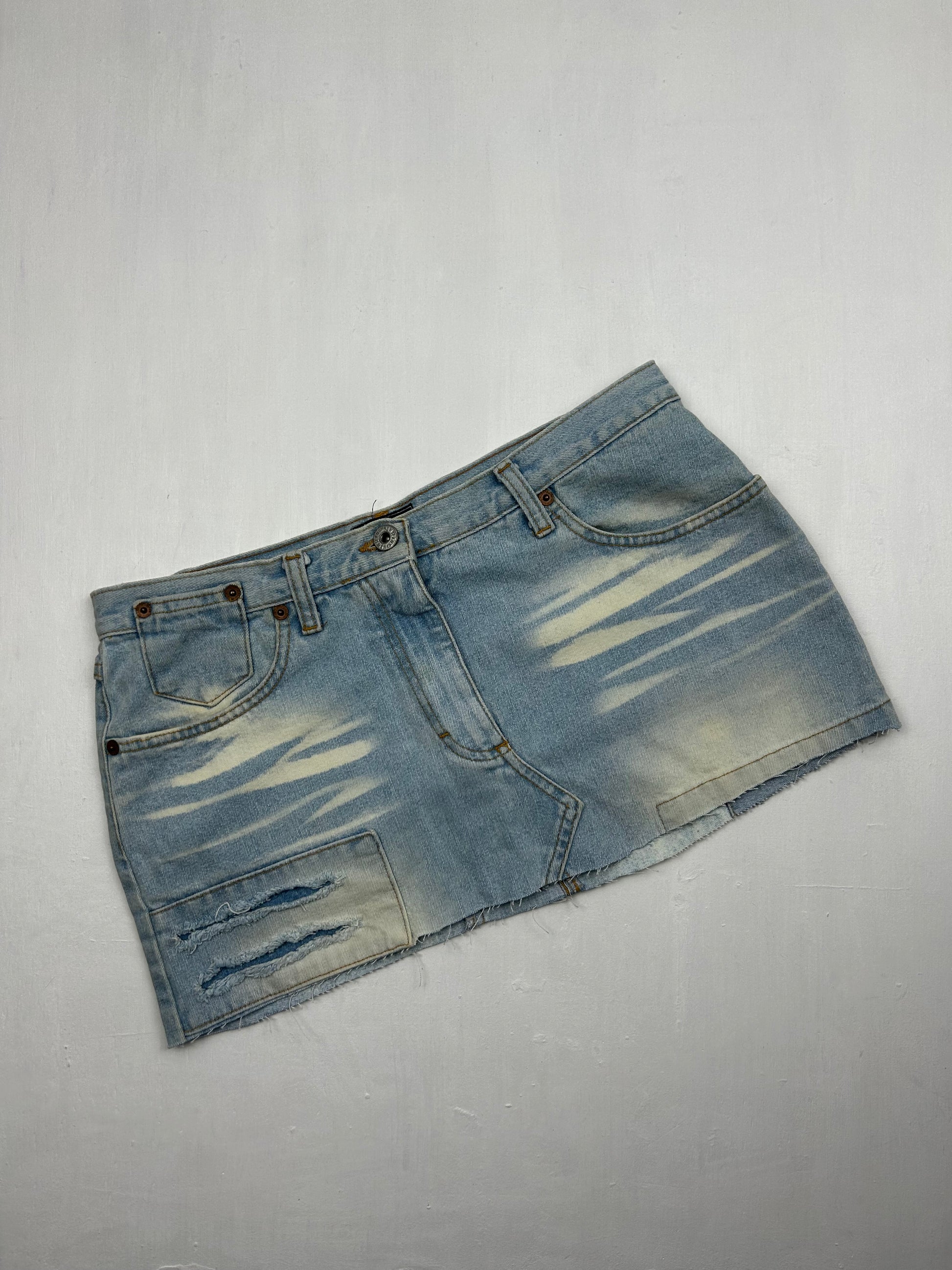 Blue denim low rise mini skirt (M)