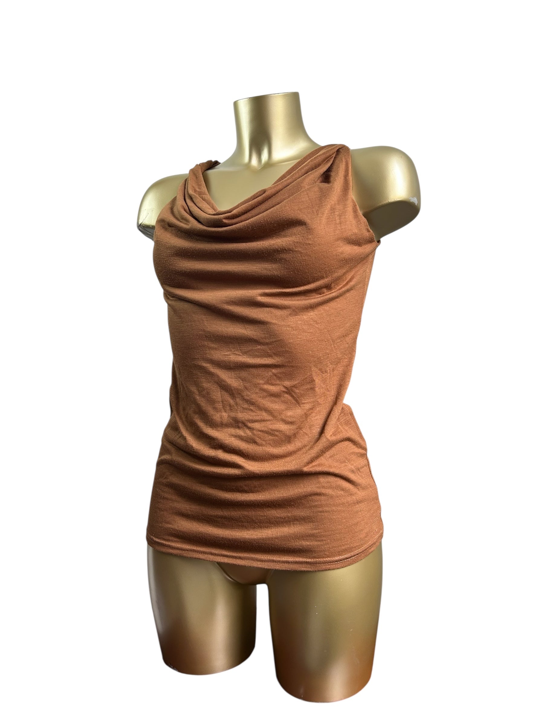 Camel tight fit tank top (S/M)