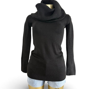 Black maxi turtleneck jumper (XS/S)