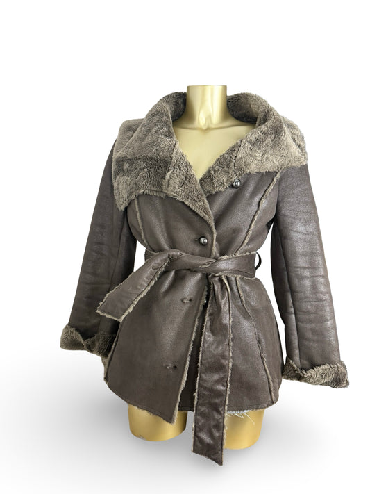 Brown suede inside faux fur tight fit trench coat with belt (S)
