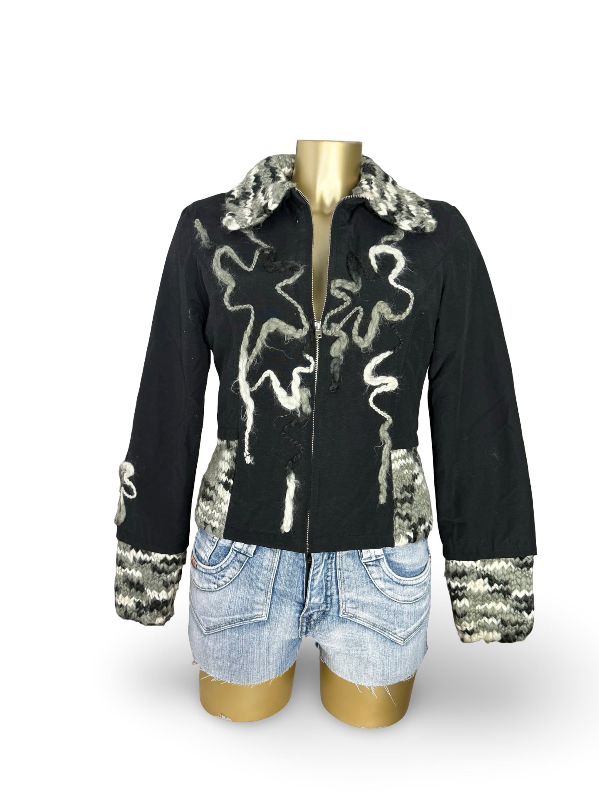 Black embroidered biker jacket (M)