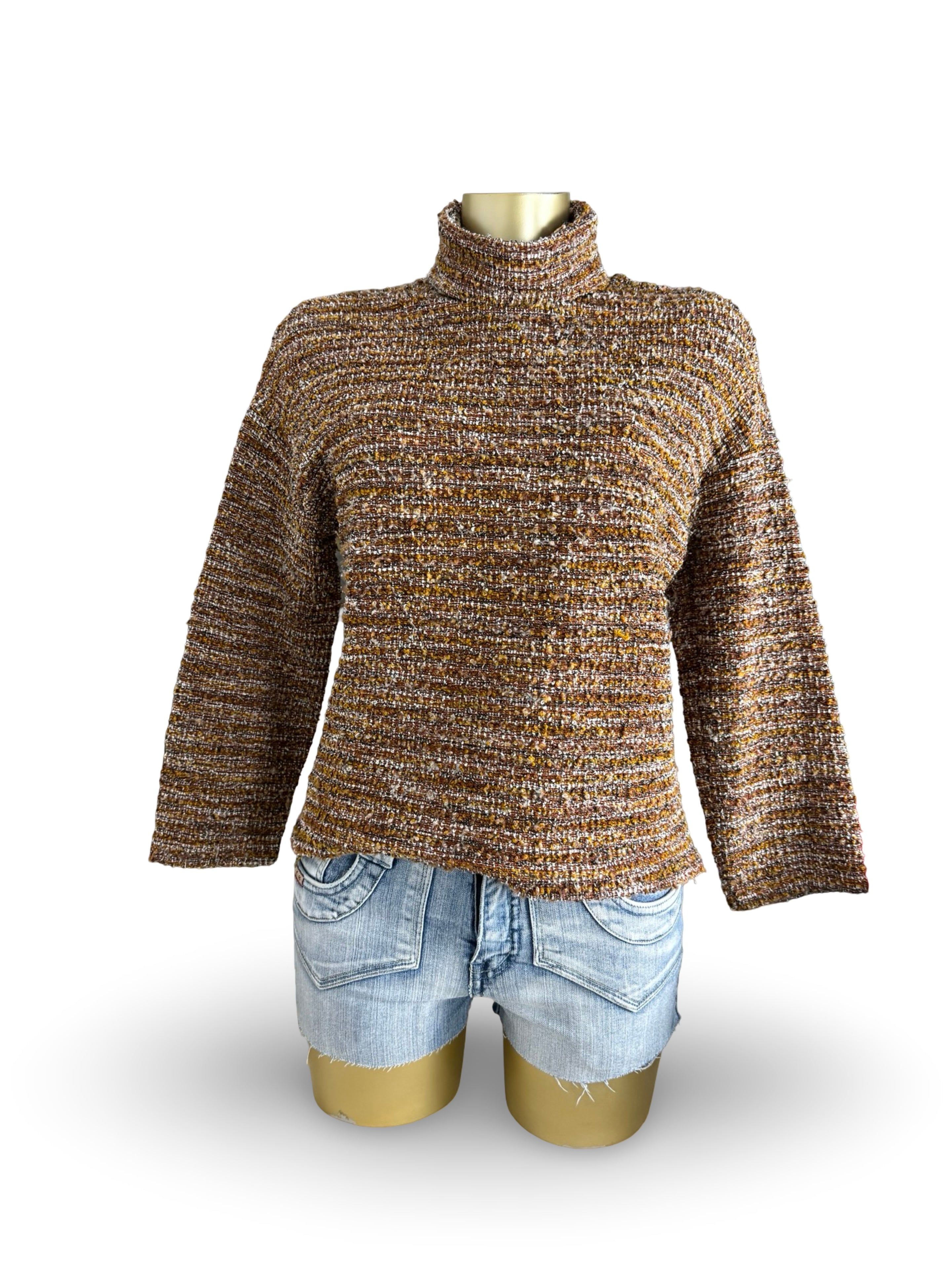Beige turtleneck jumper (S/M)