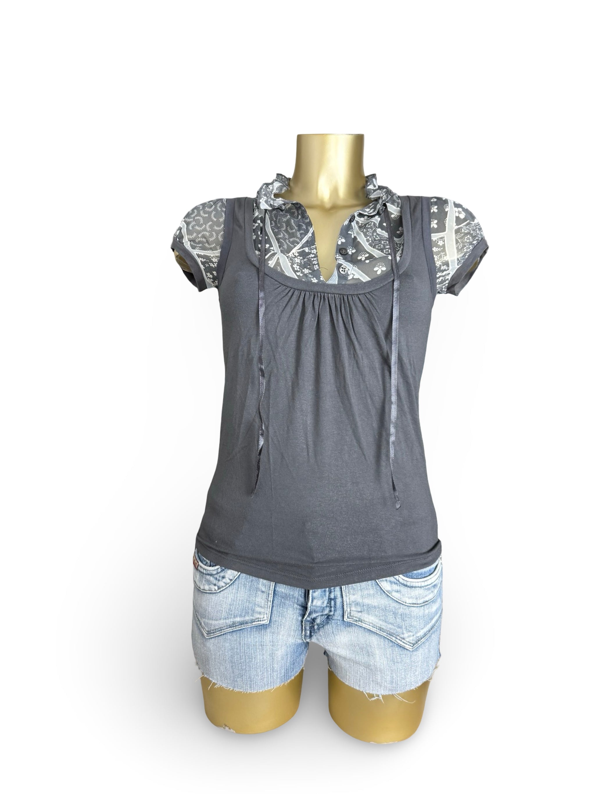 Grey top 2 in 1 short sleeves shirt (S)