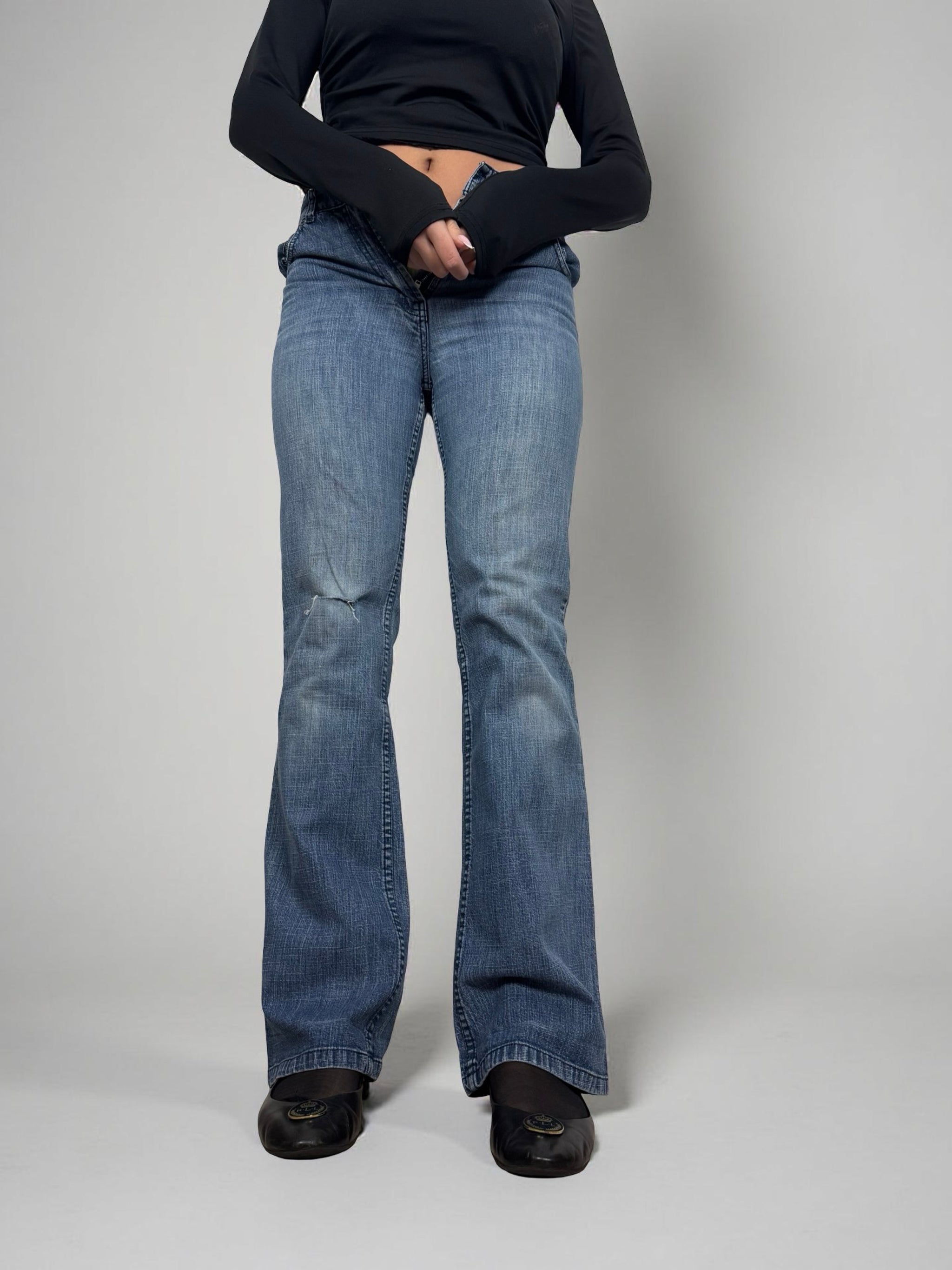 Blue denim cotton mid rise bootcut pants (XS)