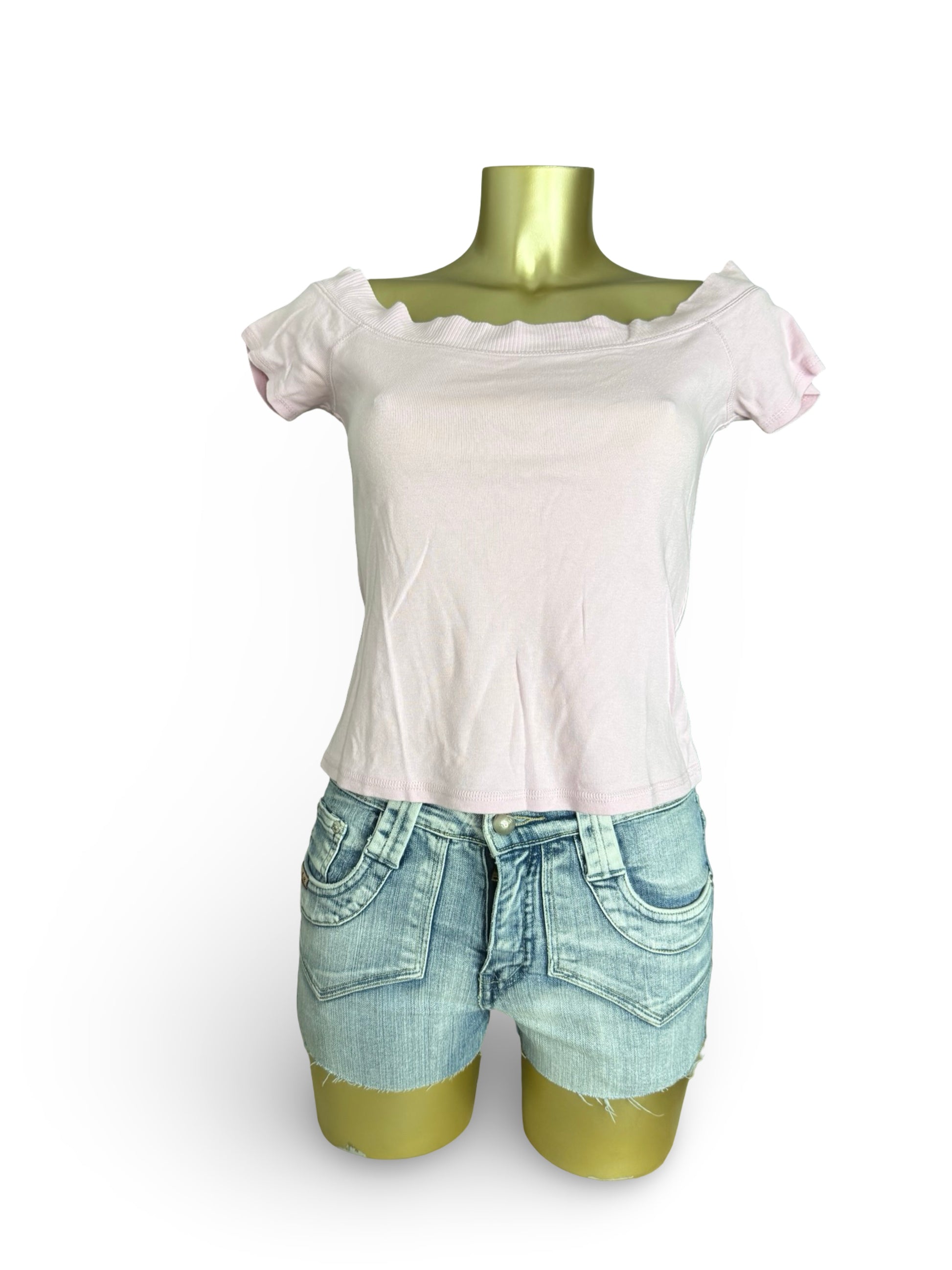 Baby pink off shoulder 100% cotton tee (L)