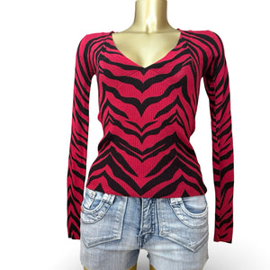Red zebra print tight fit V neck jumper (XS/S)