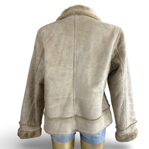 Beige suede inside faux fur jacket (L)